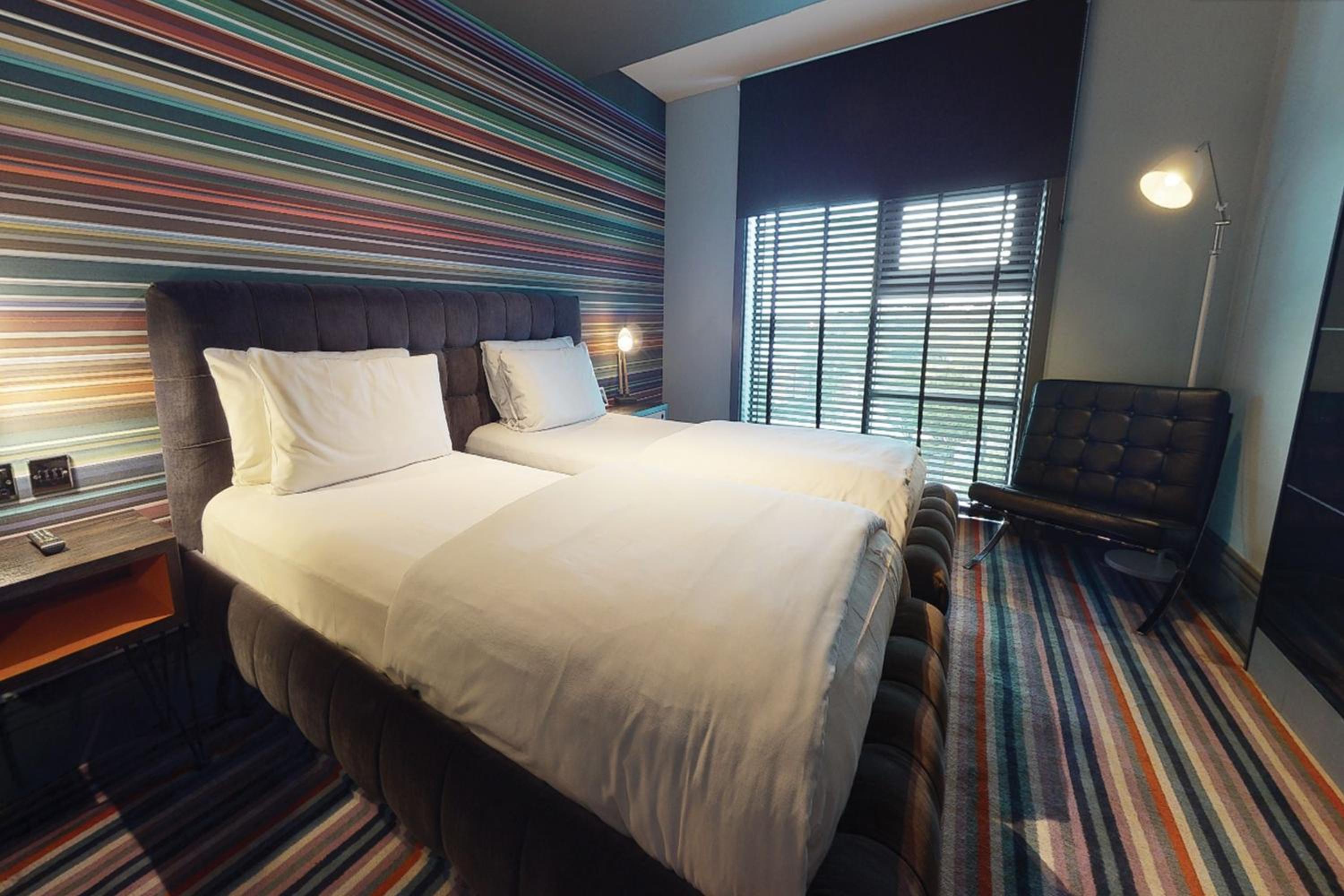Twin Room - Photo 1