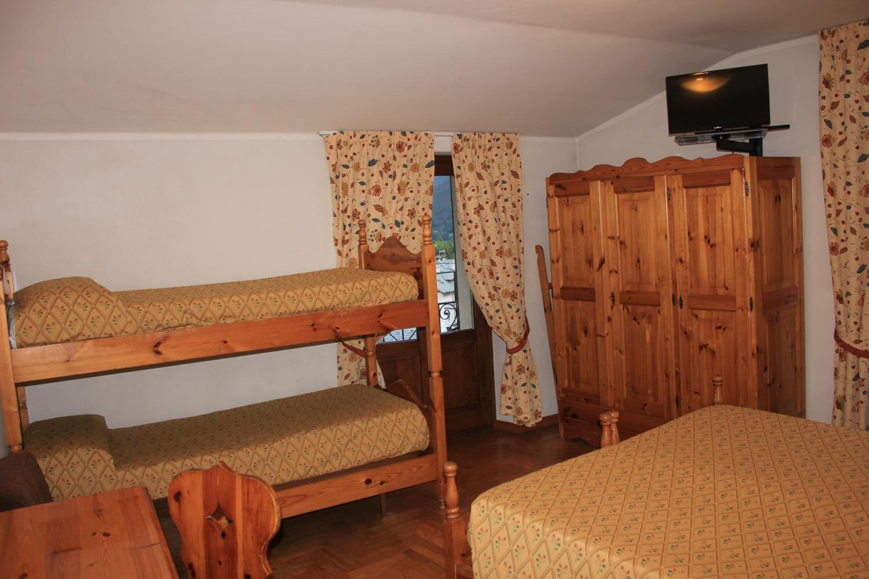Quadruple Room photo 1