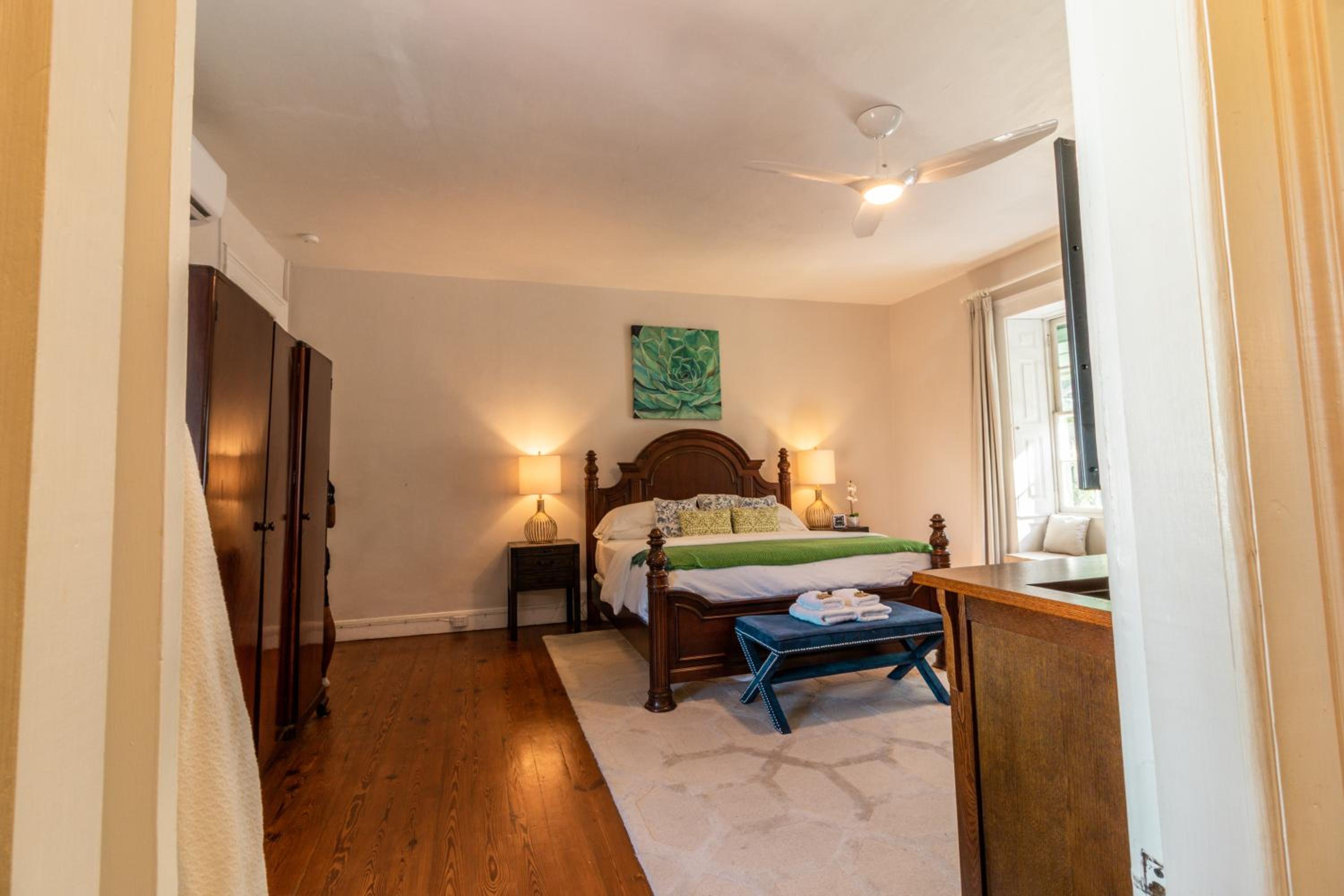 Mignonette Room photo 3