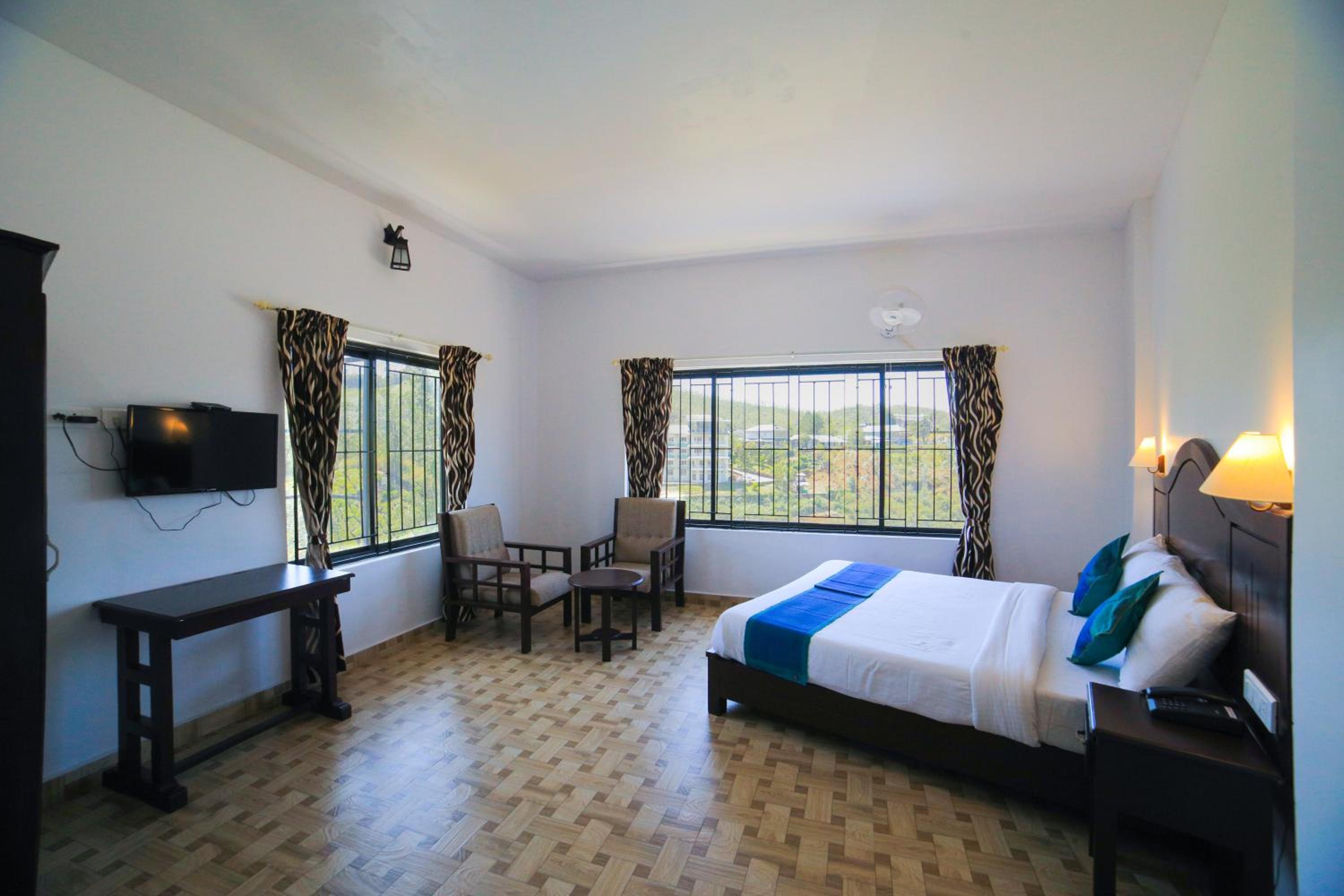 Deluxe Double Room photo 3