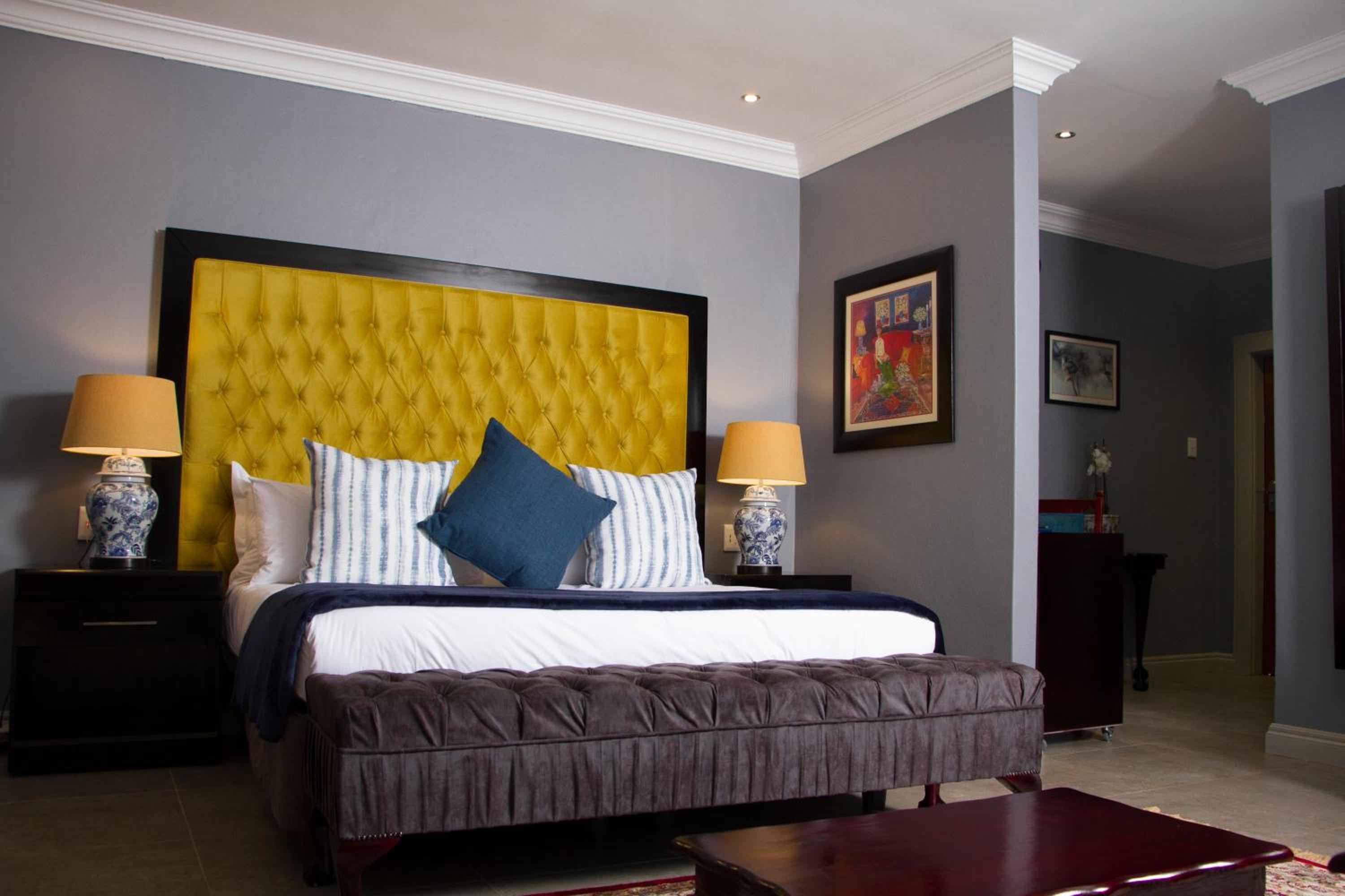Executive Suite photo 3