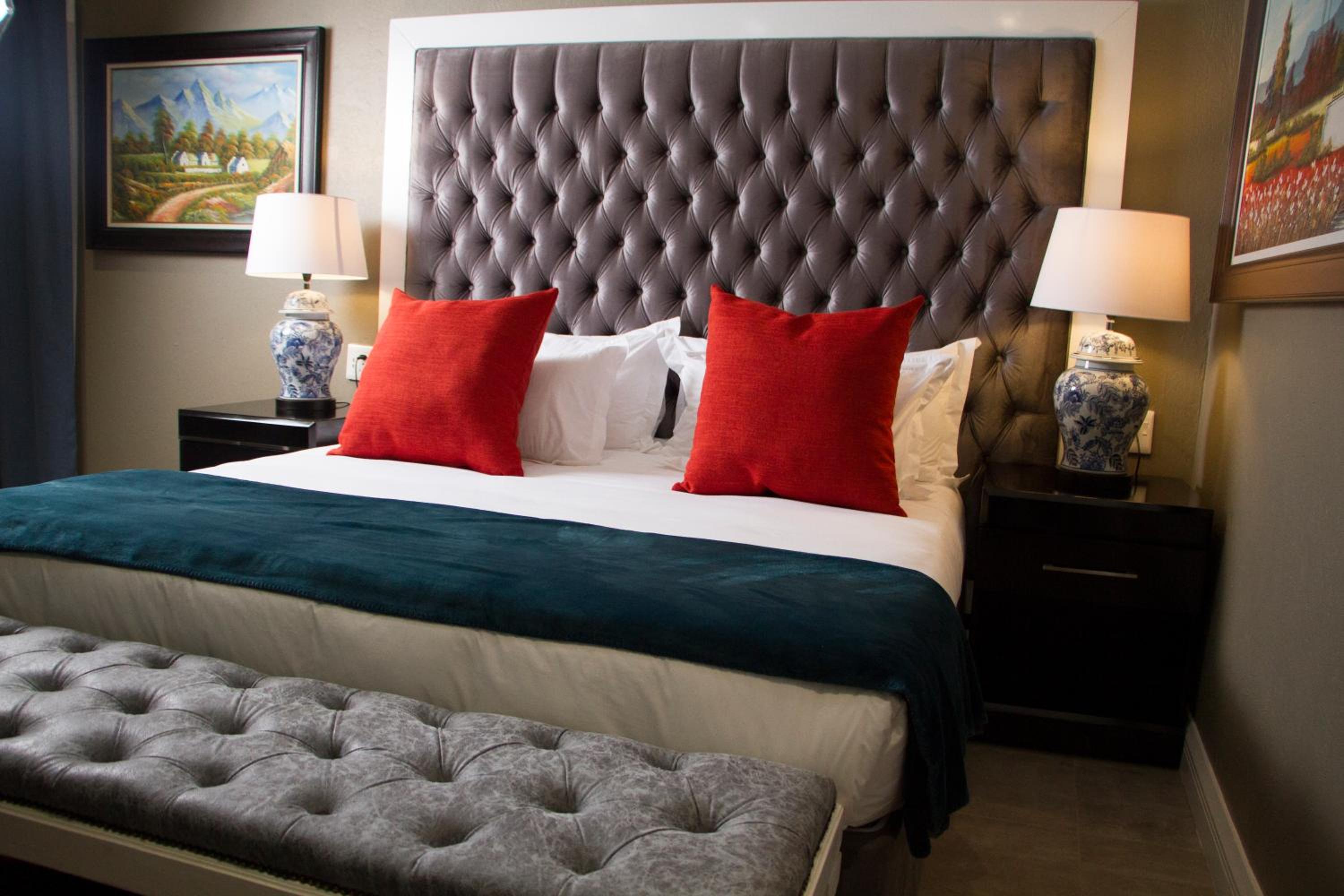 Standard Suite photo 1