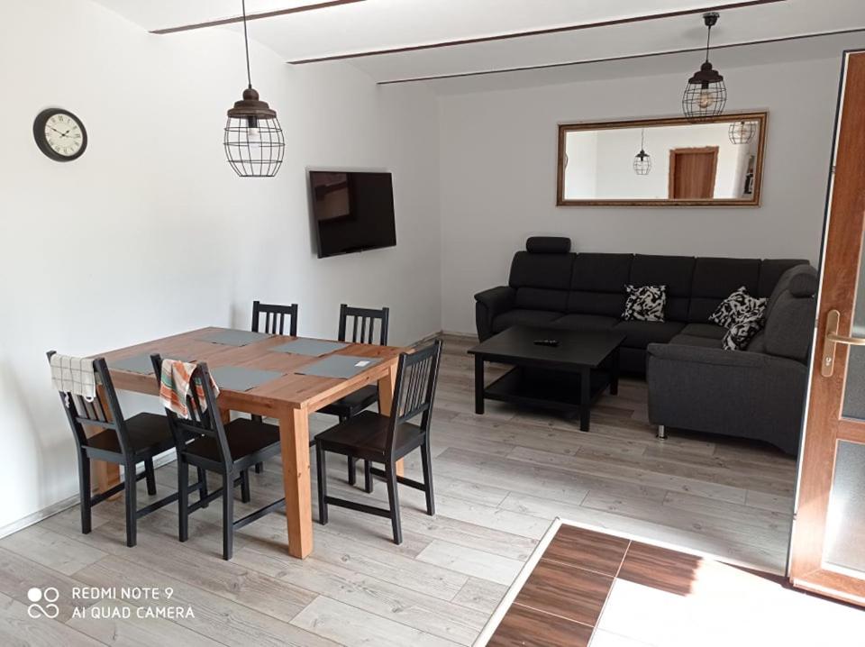 Apartment photo 2