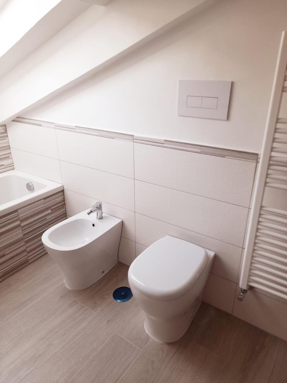 Family Room with Private Bathroom photo 3