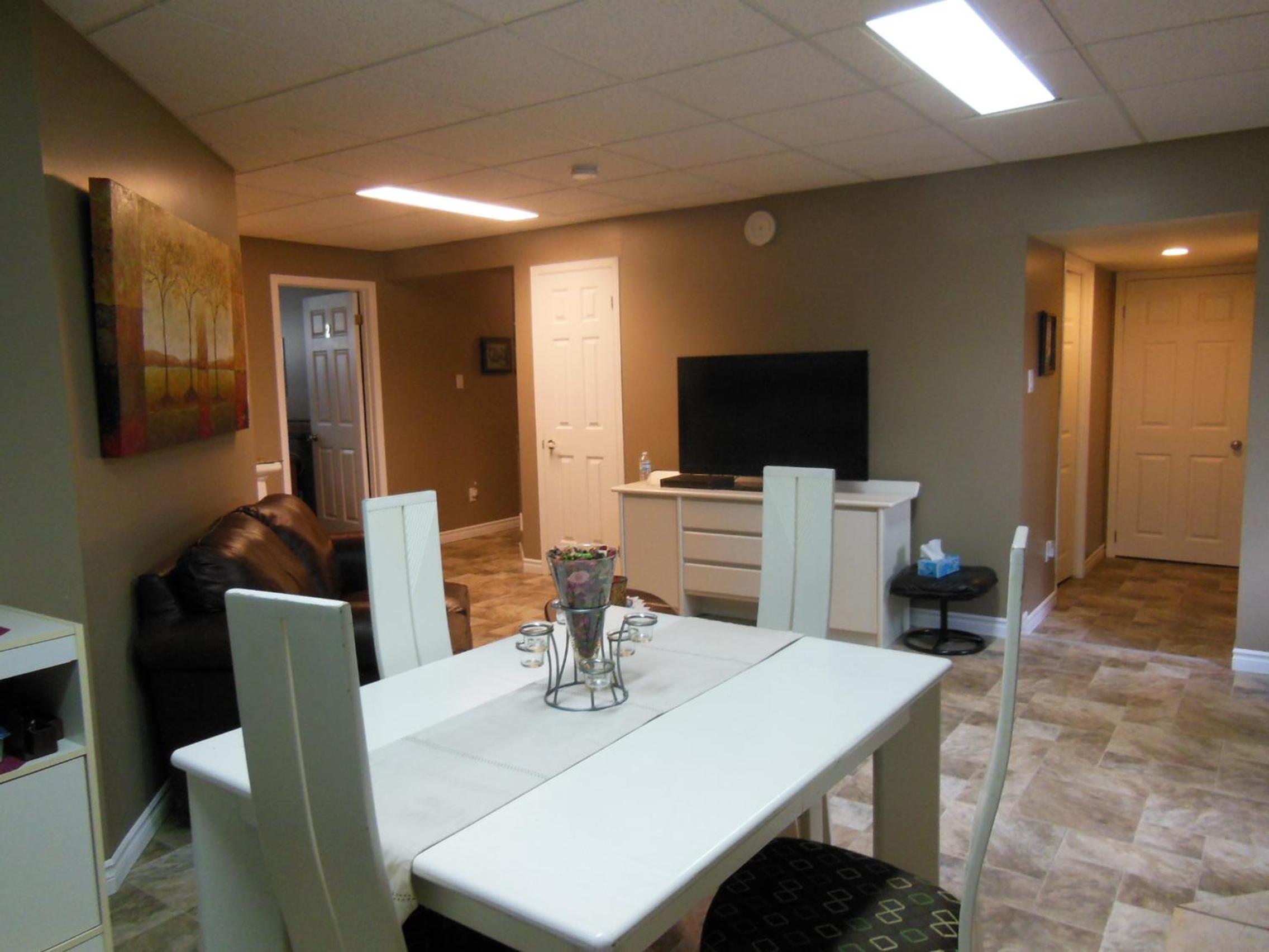 Deluxe Double or Twin Room photo 2