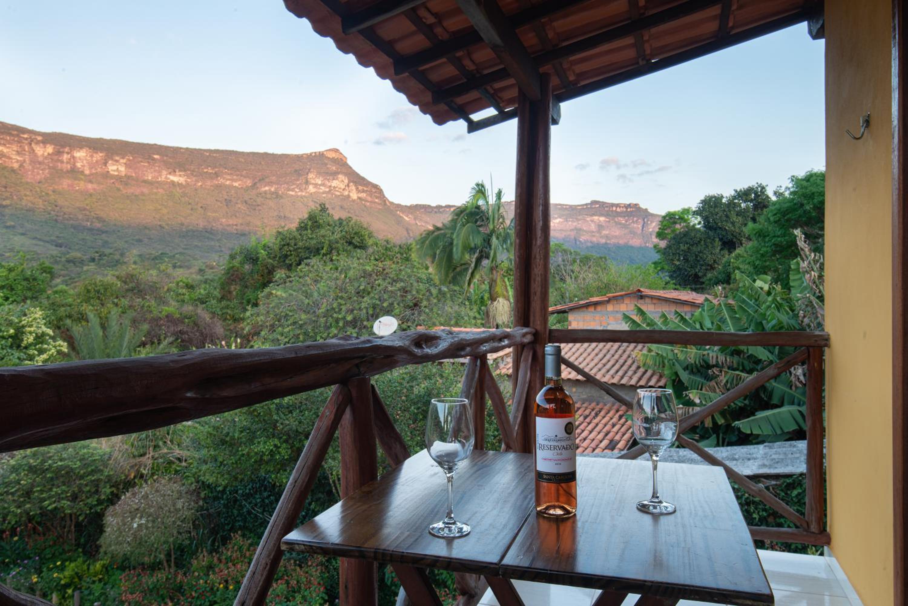 Double Room with Mountain View - Photo 7