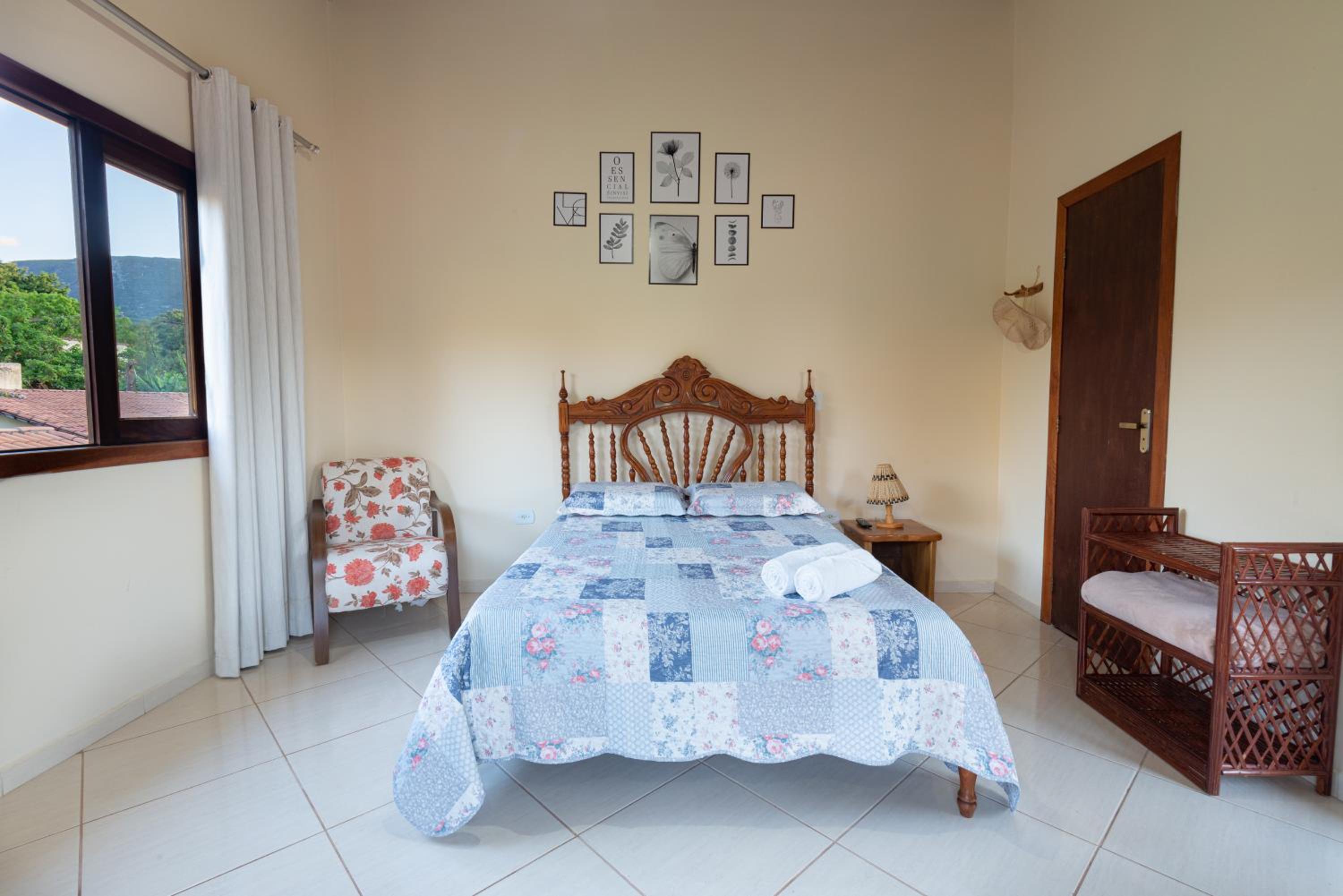 Double Room with Mountain View - Photo 5