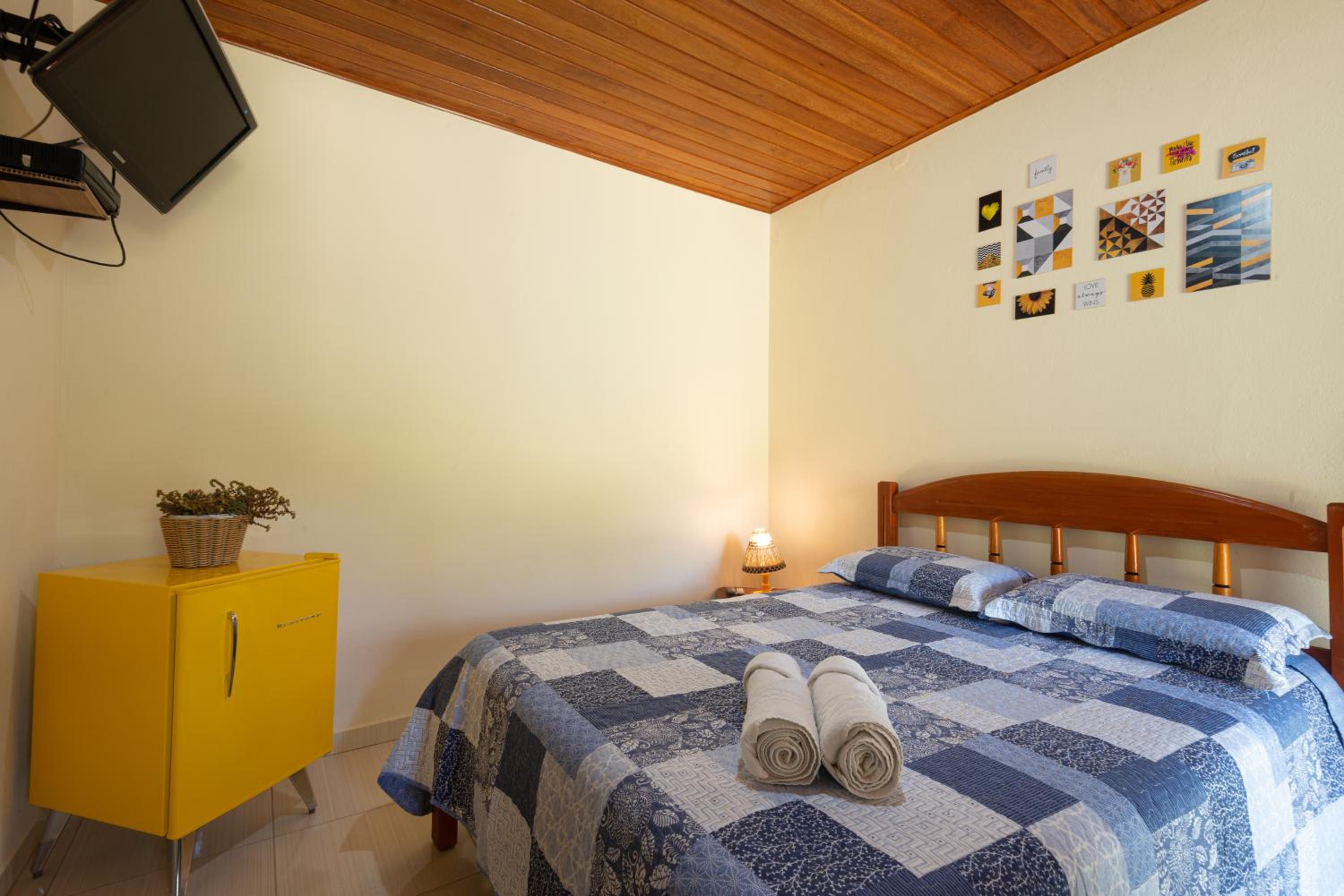 Triple Room with Garden View - Photo 1