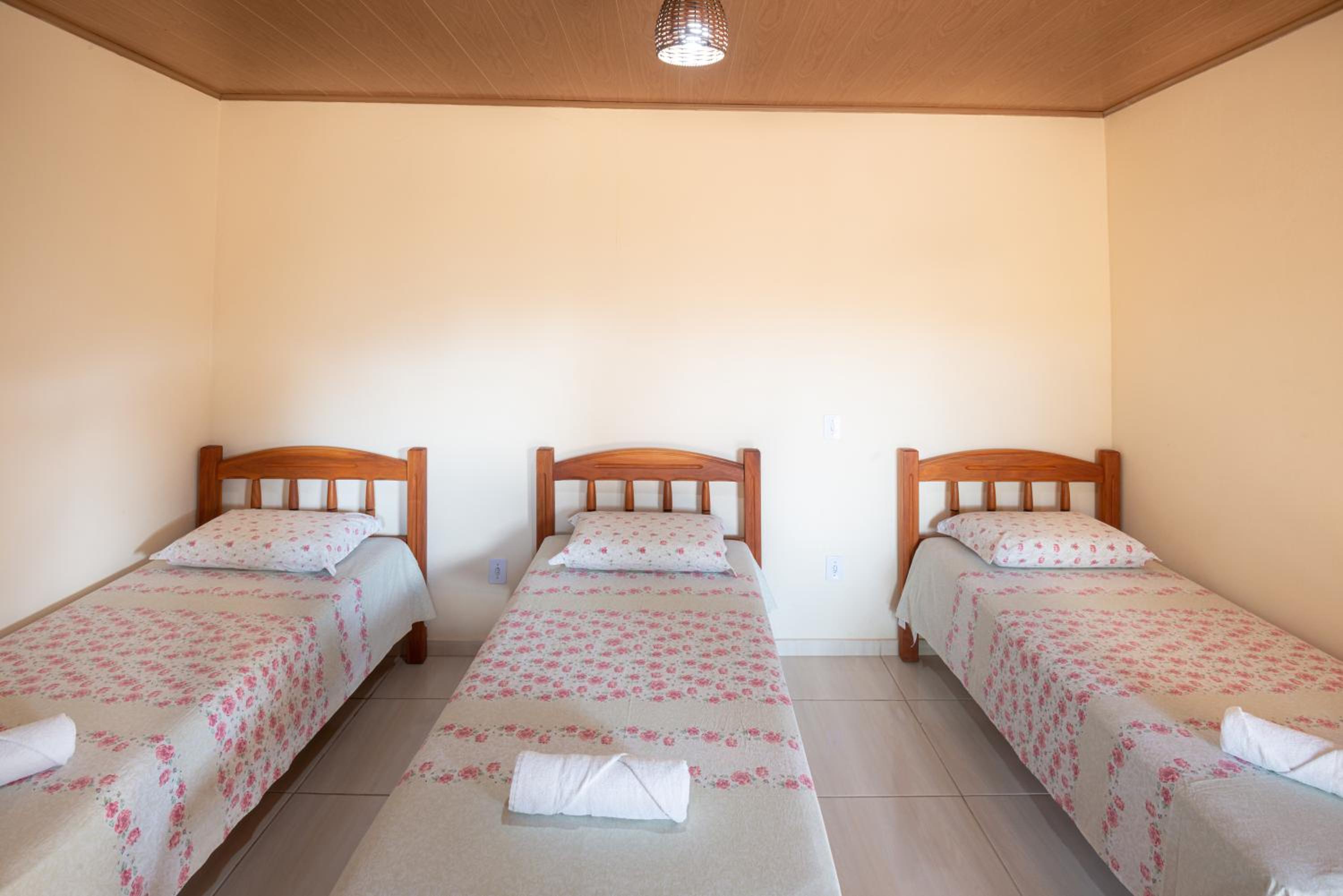 Triple Room with Balcony - Photo 3