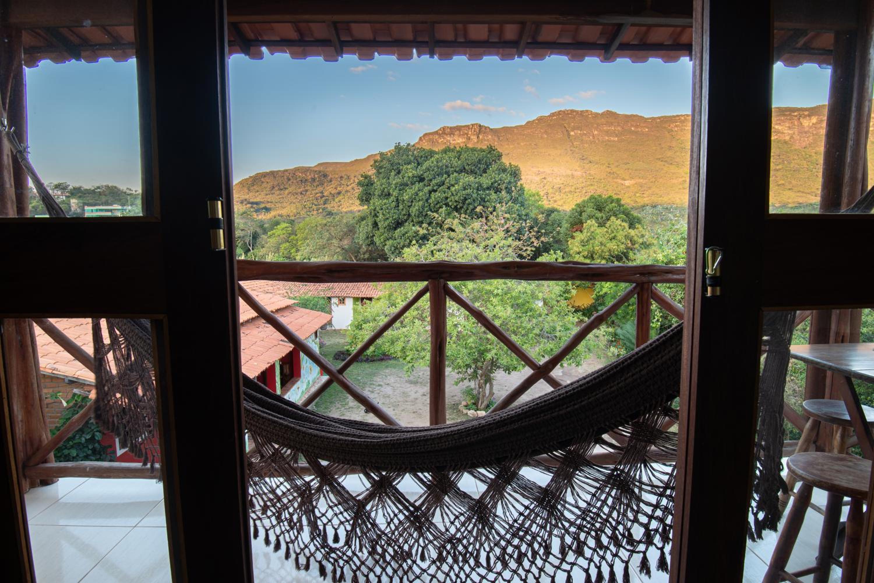 Double Room with Mountain View - Photo 4