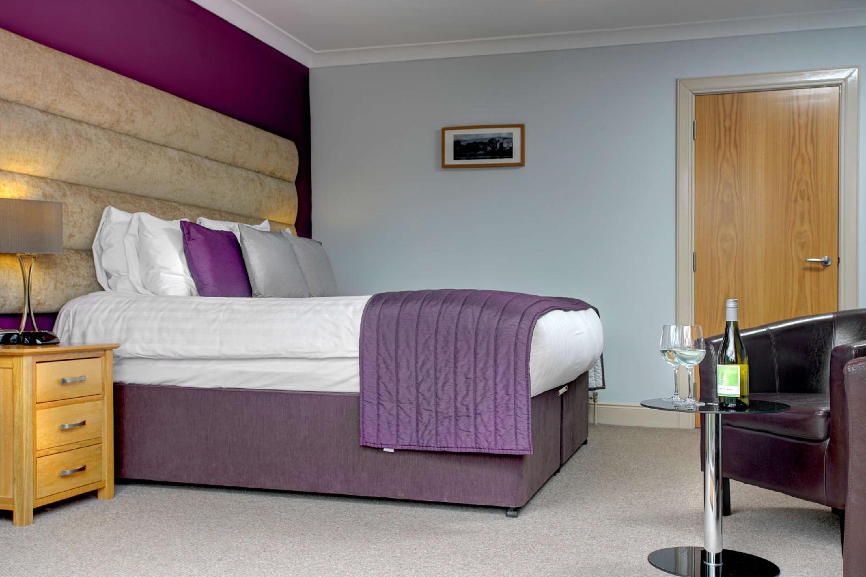 Standard Double Room photo 3