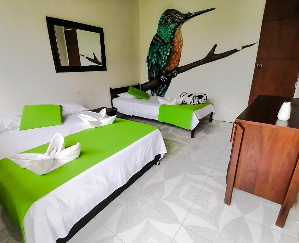Deluxe Family Room