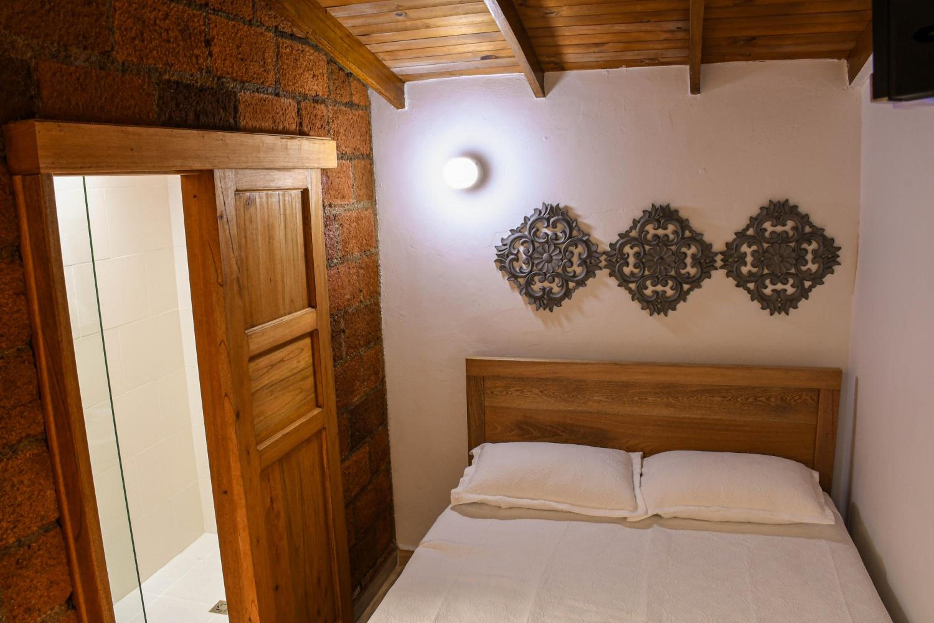Double Room with Private Bathroom photo 1