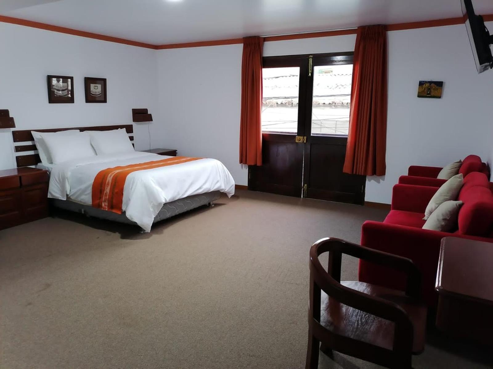 Deluxe King Room