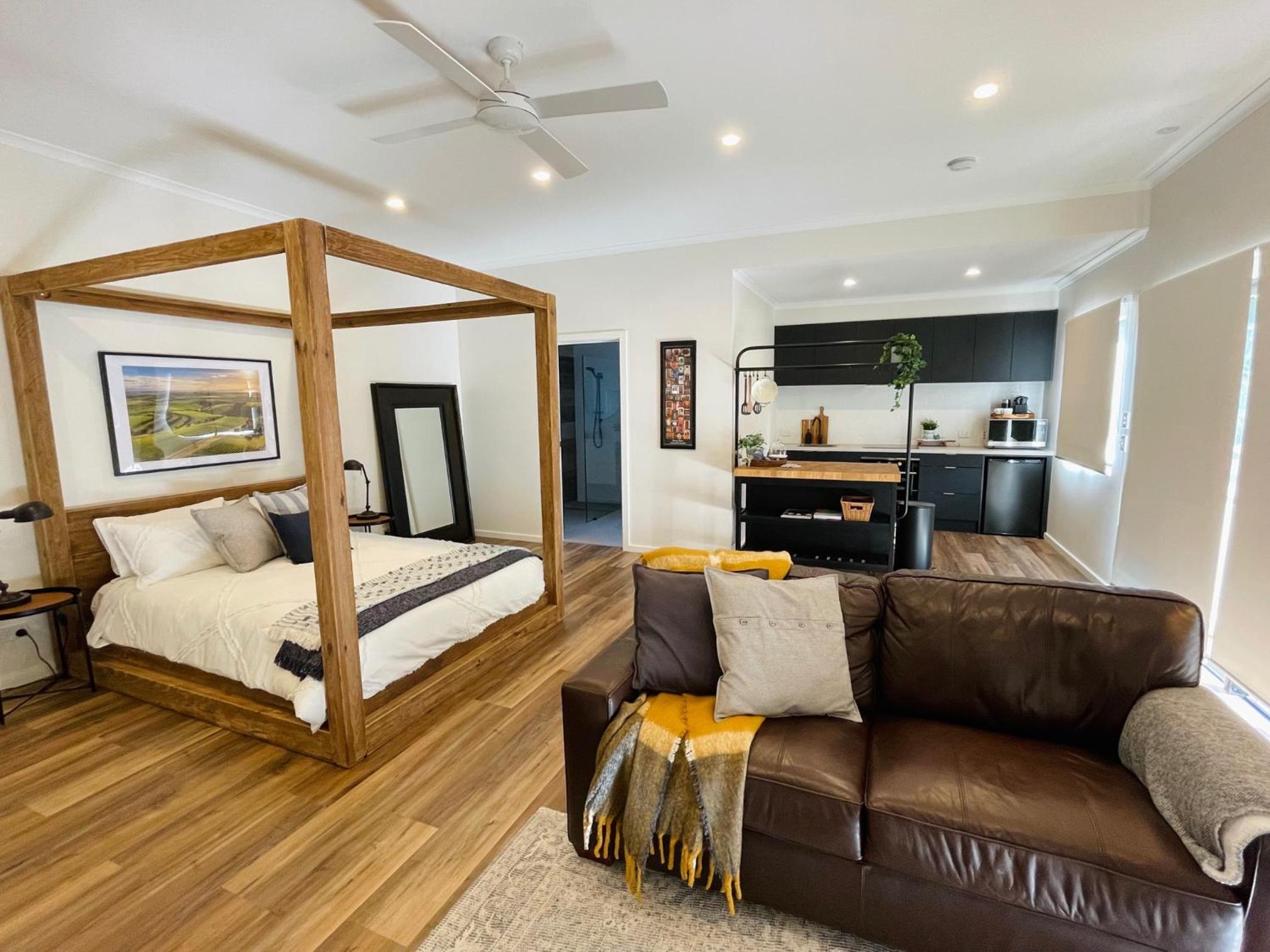 Superior Queen Room photo 1