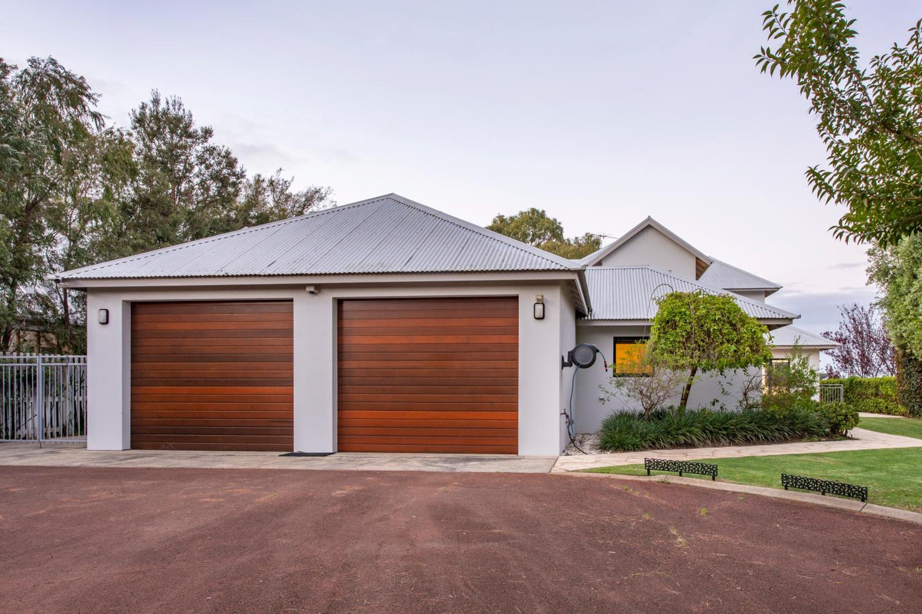 Four-Bedroom House photo 1