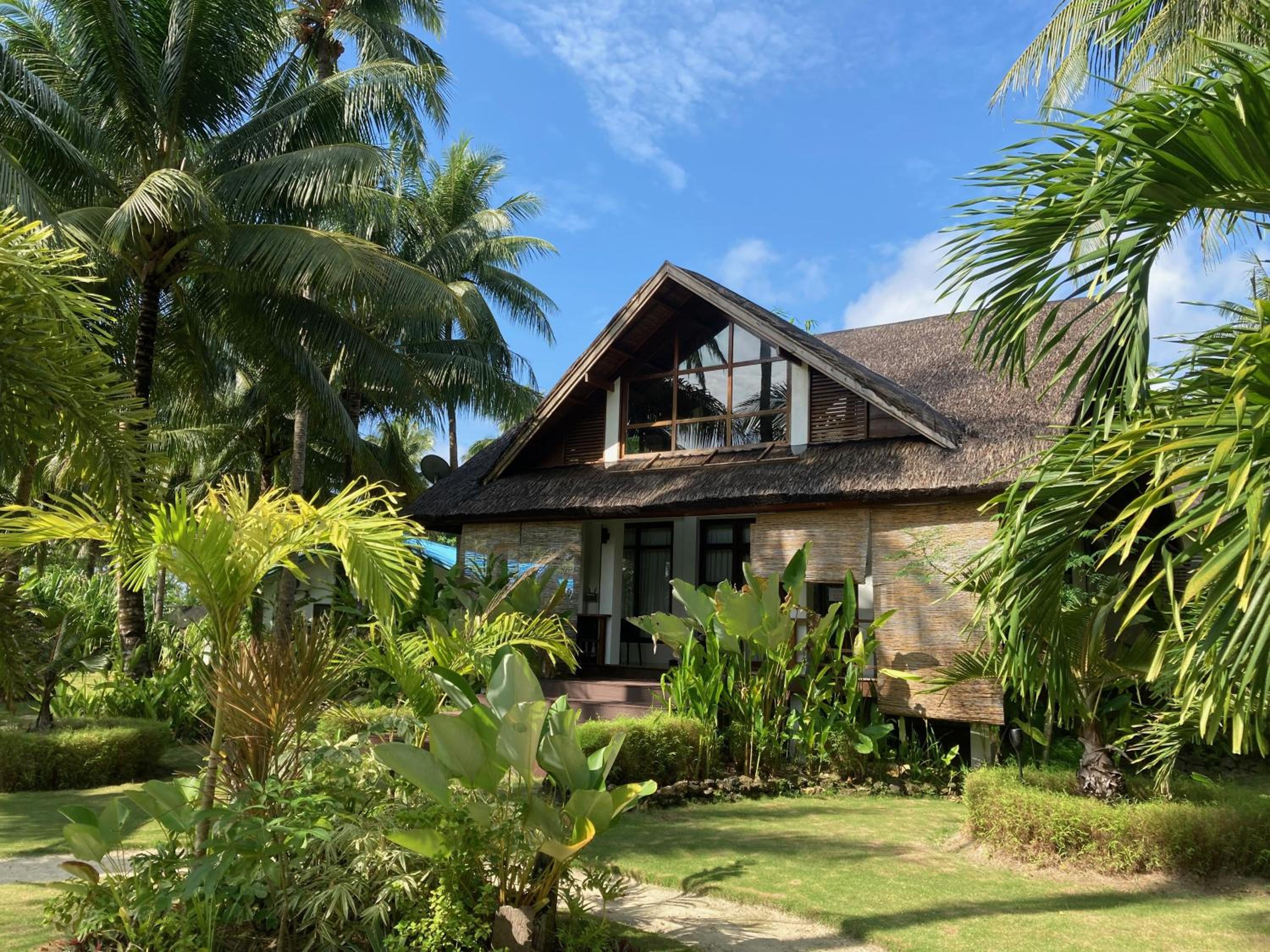 Single Bedroom Villa Garden View