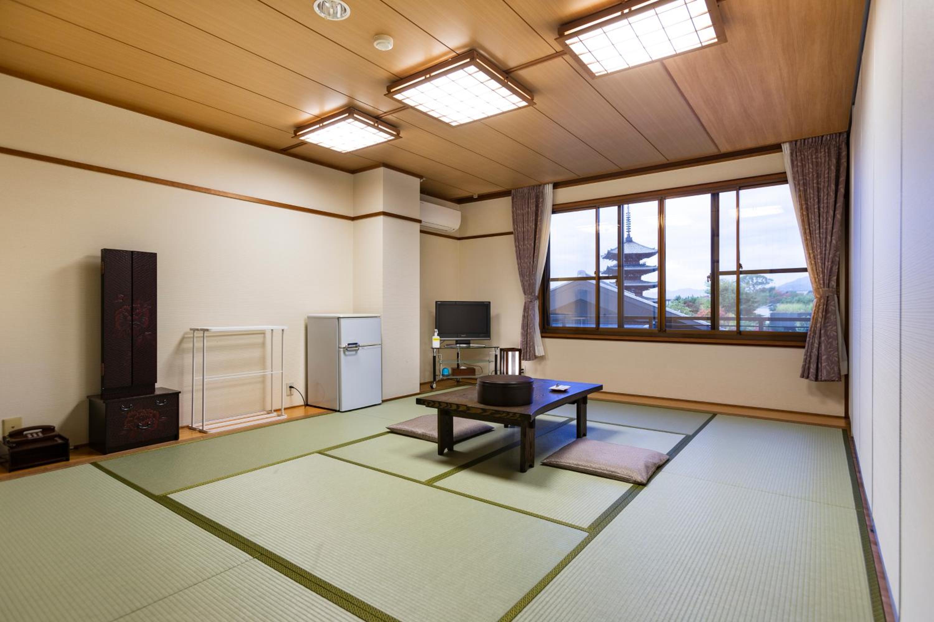 Japanese-Style Room - "Ohara" photo 2