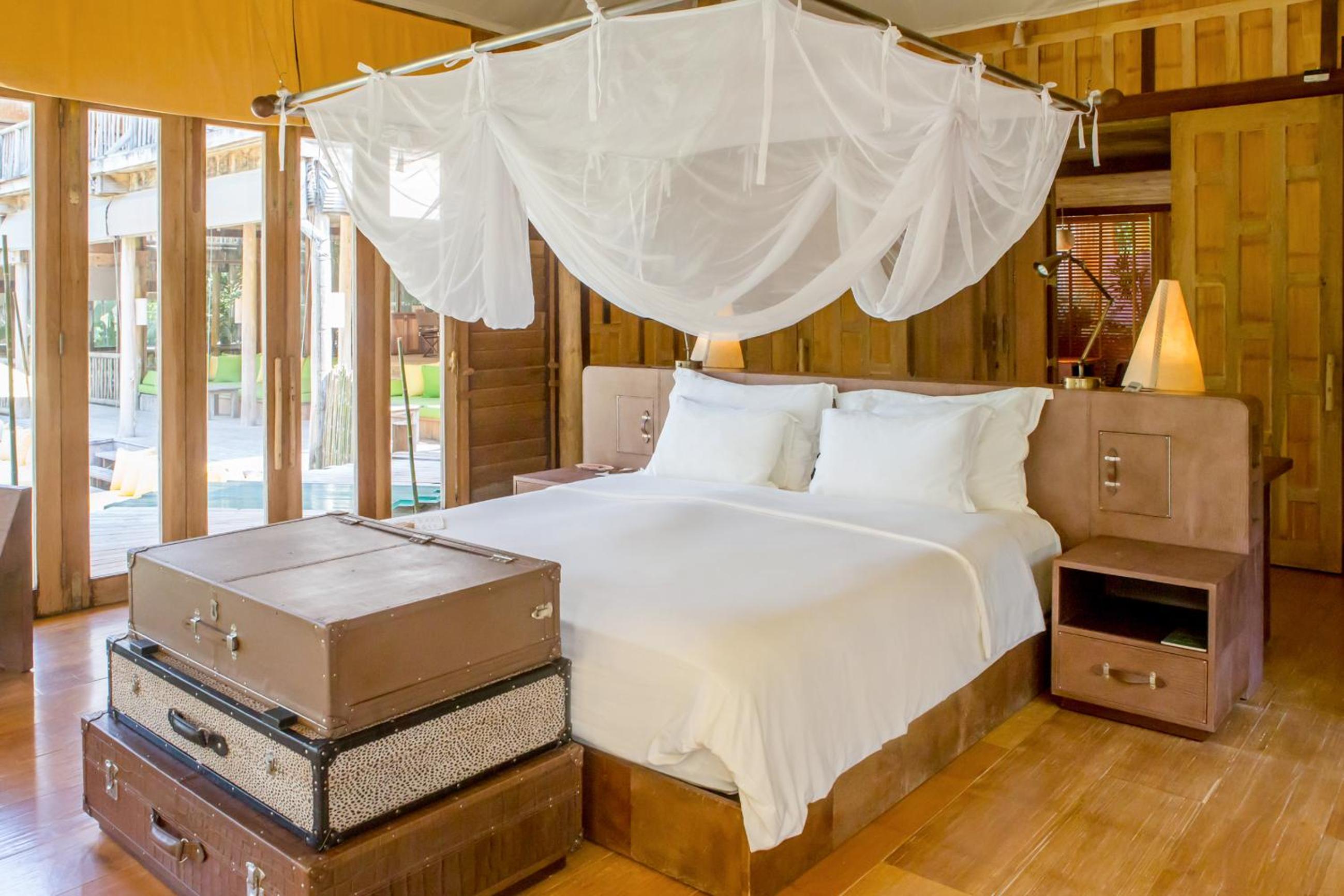 5 Bedroom Beach Pool Reserve