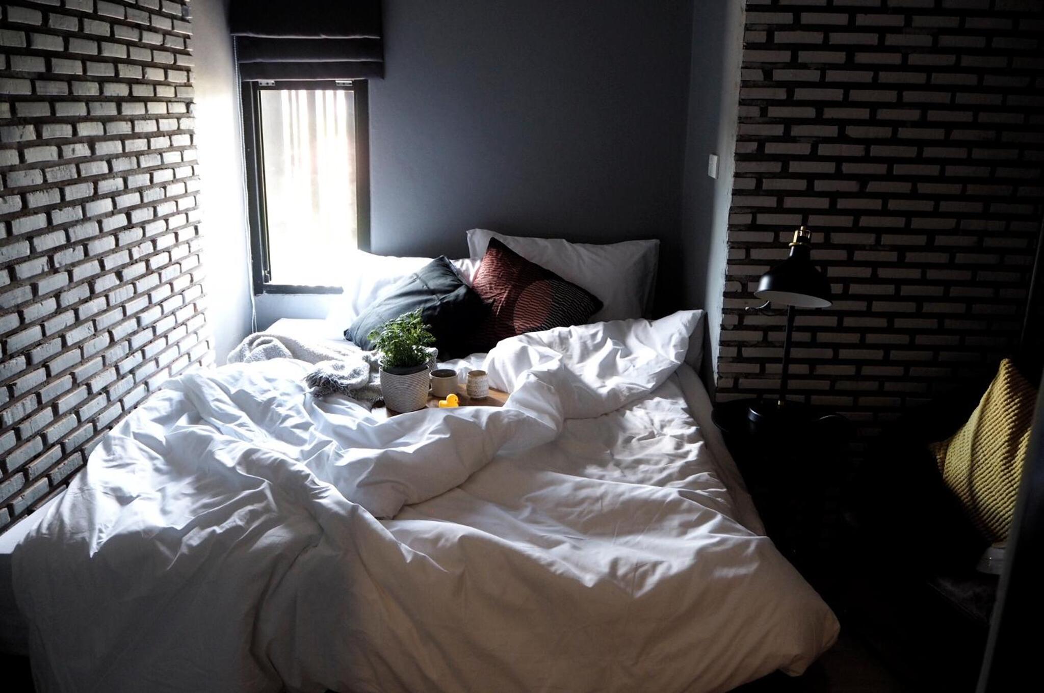 Standard Queen Room - Photo 10