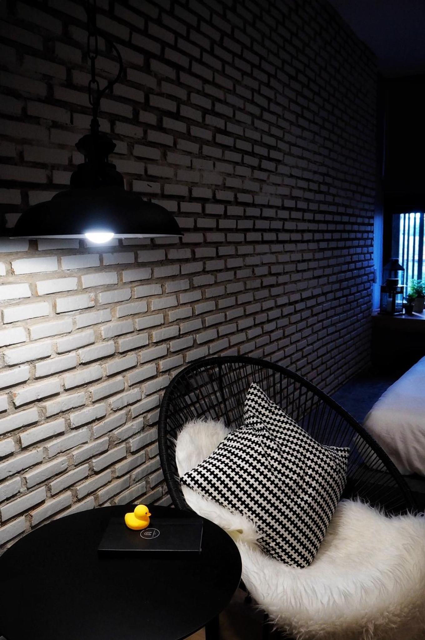 Deluxe Queen Room - Photo 14