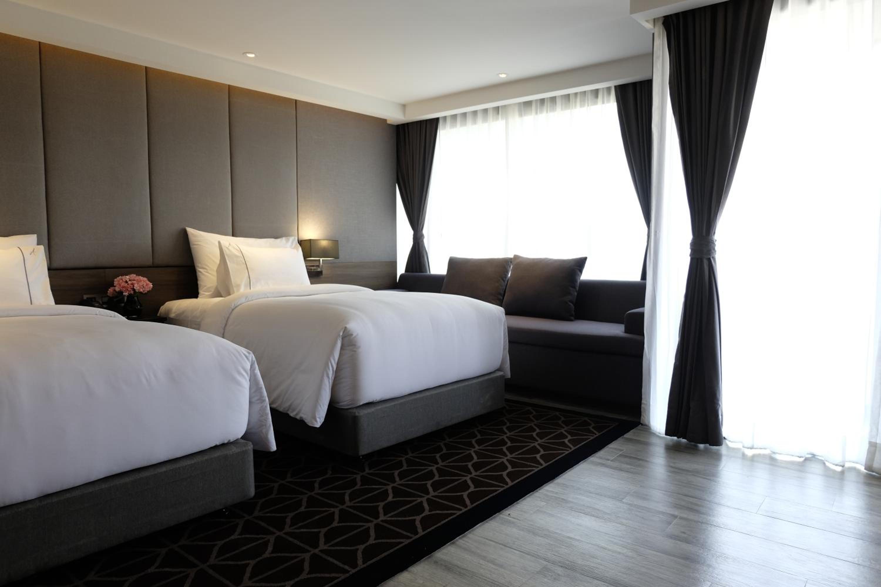 Superior Twin Room photo 2