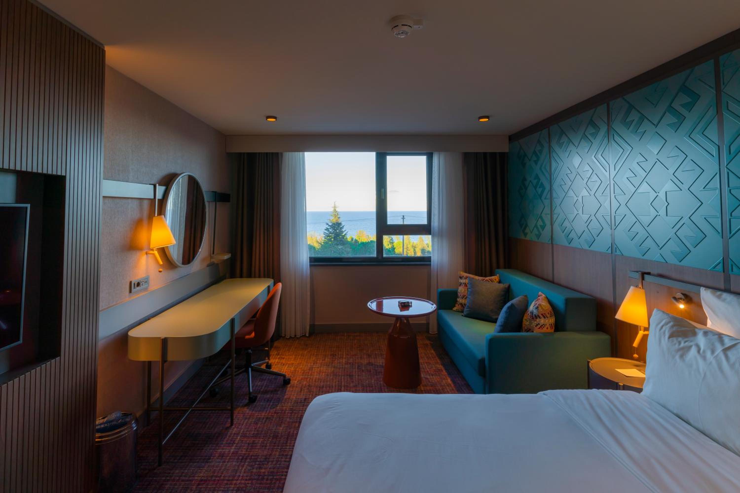 Superior Queen Room with Sea View - Photo 7