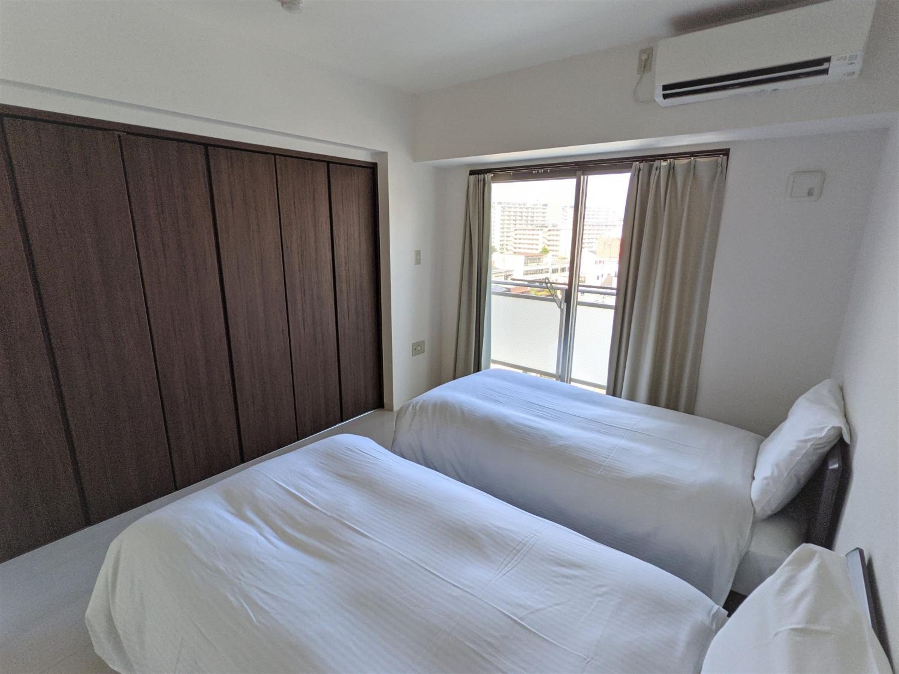One-Bedroom Apartment photo 3