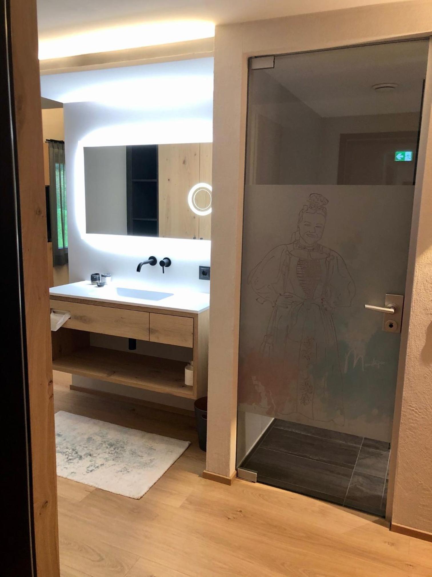 Double Room - Photo 3