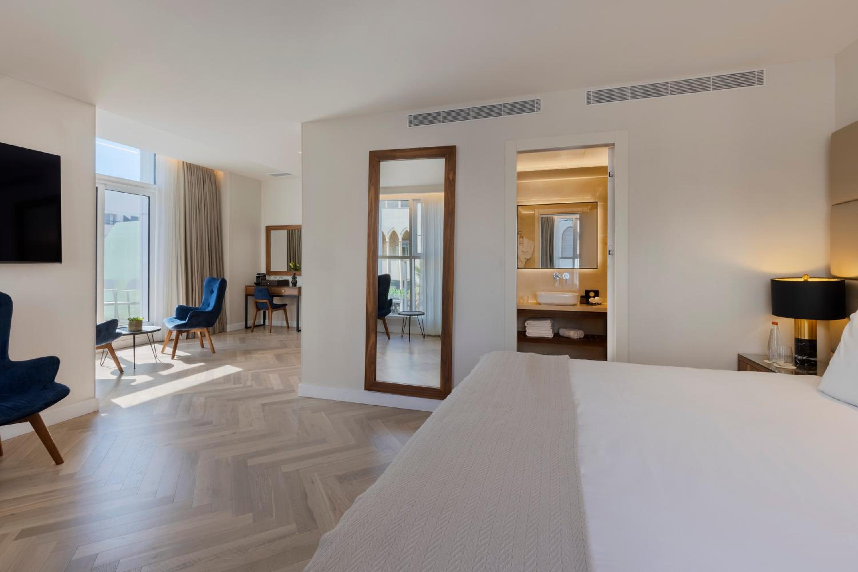 Junior Suite - Photo 4