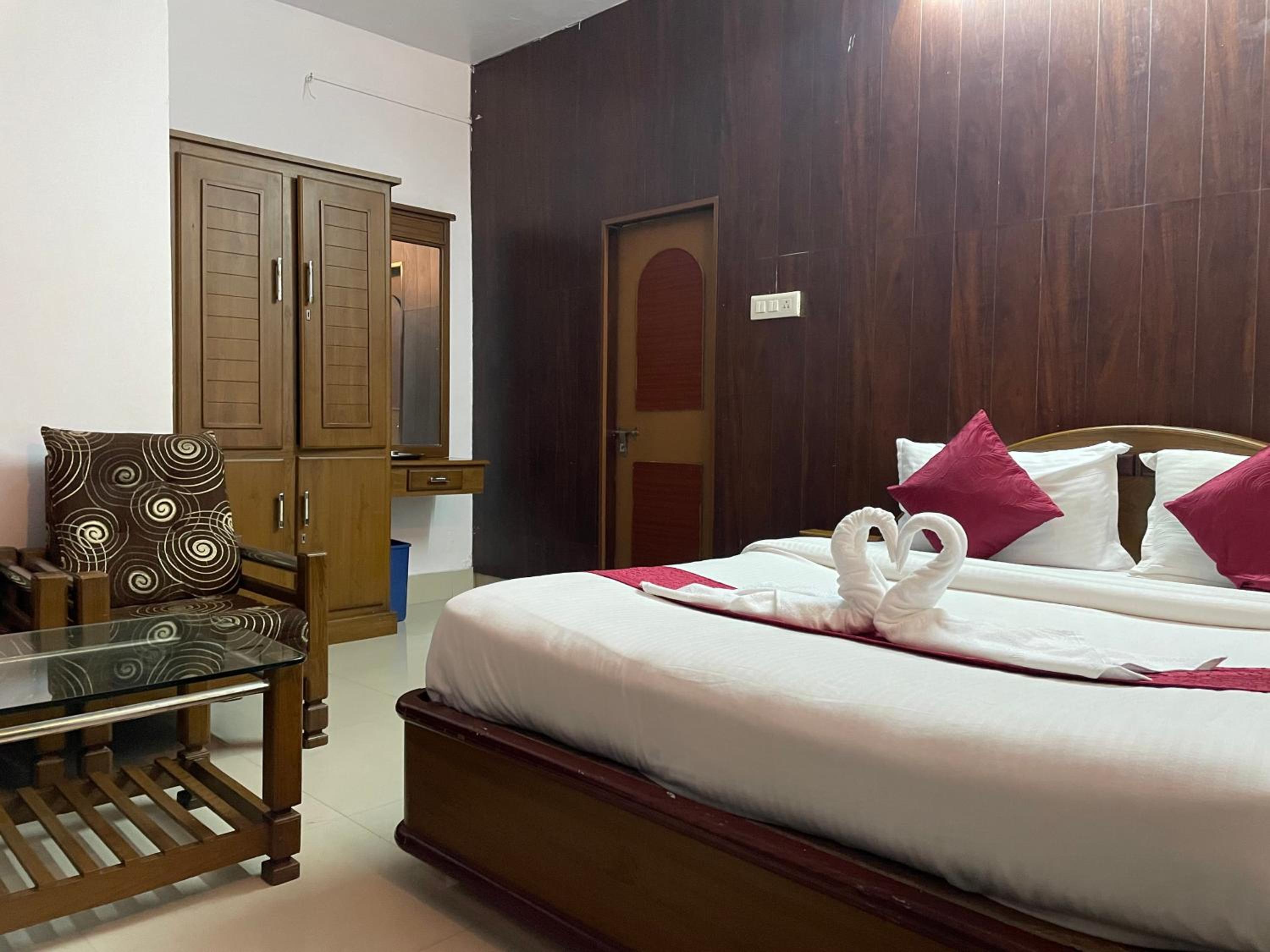Super Deluxe Triple Room photo 2