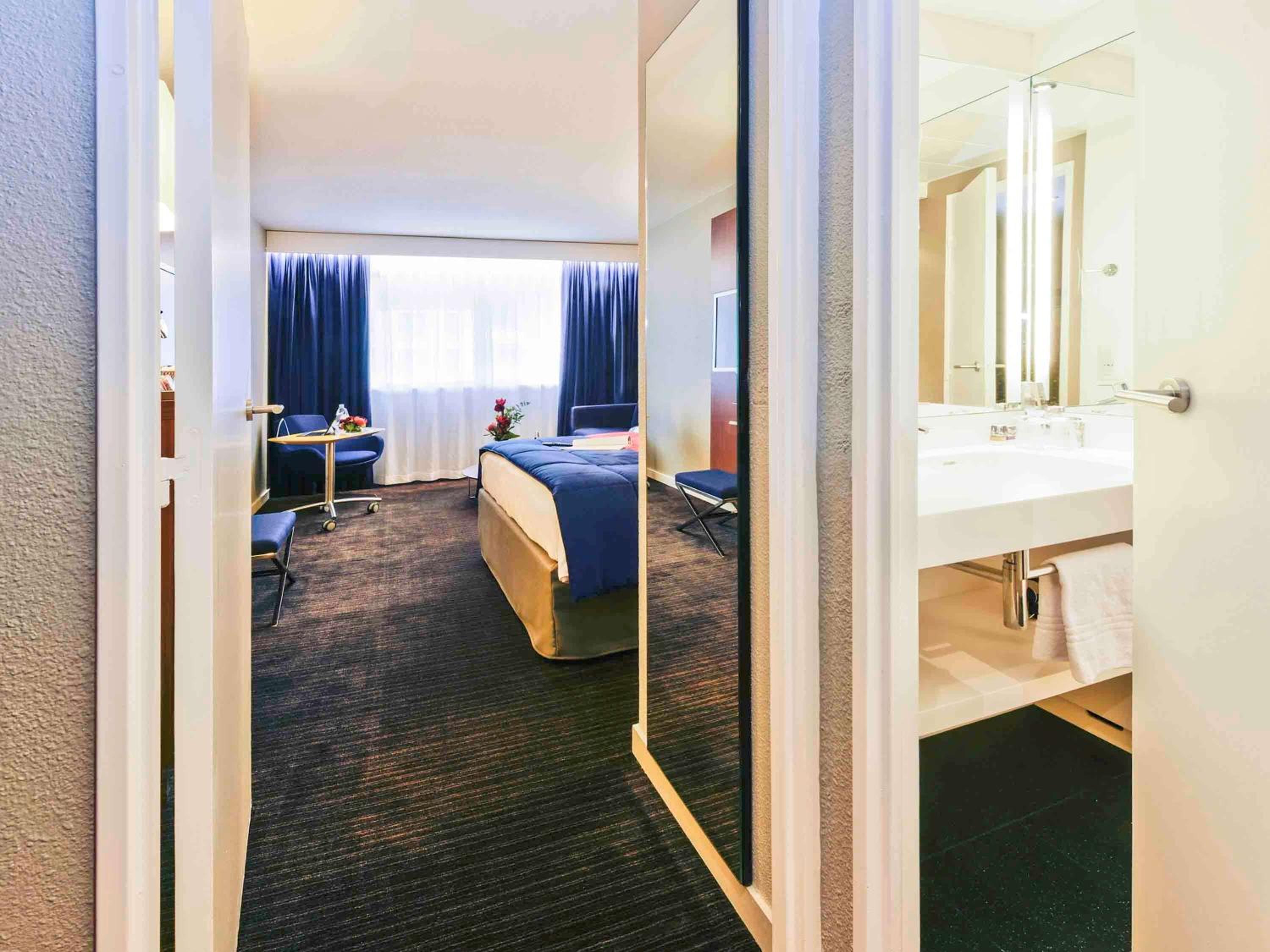 Standard Twin Room - Photo 1