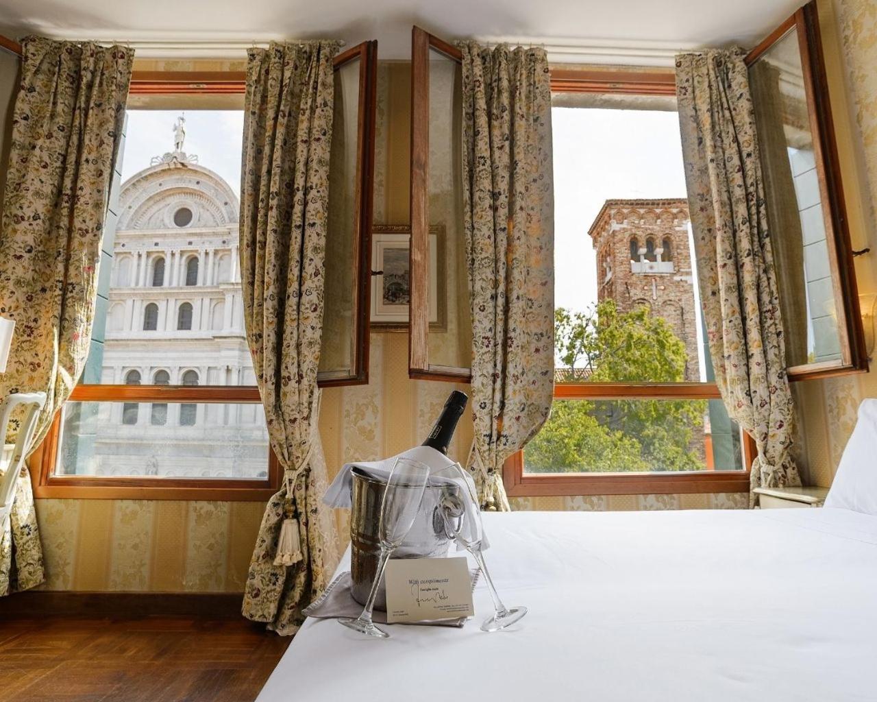 Superior Double Or Twin Room With City View photo 3