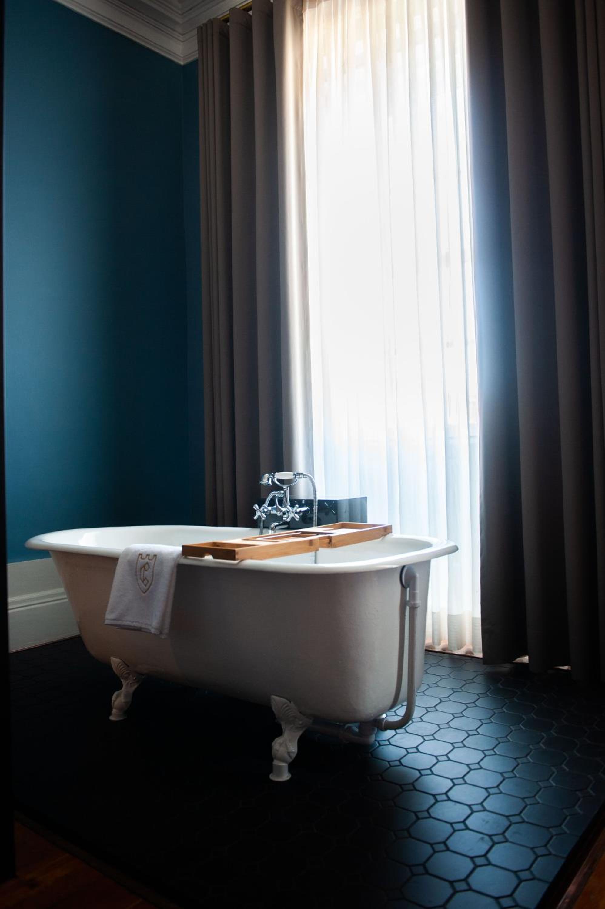 Premier Double Room - Photo 8