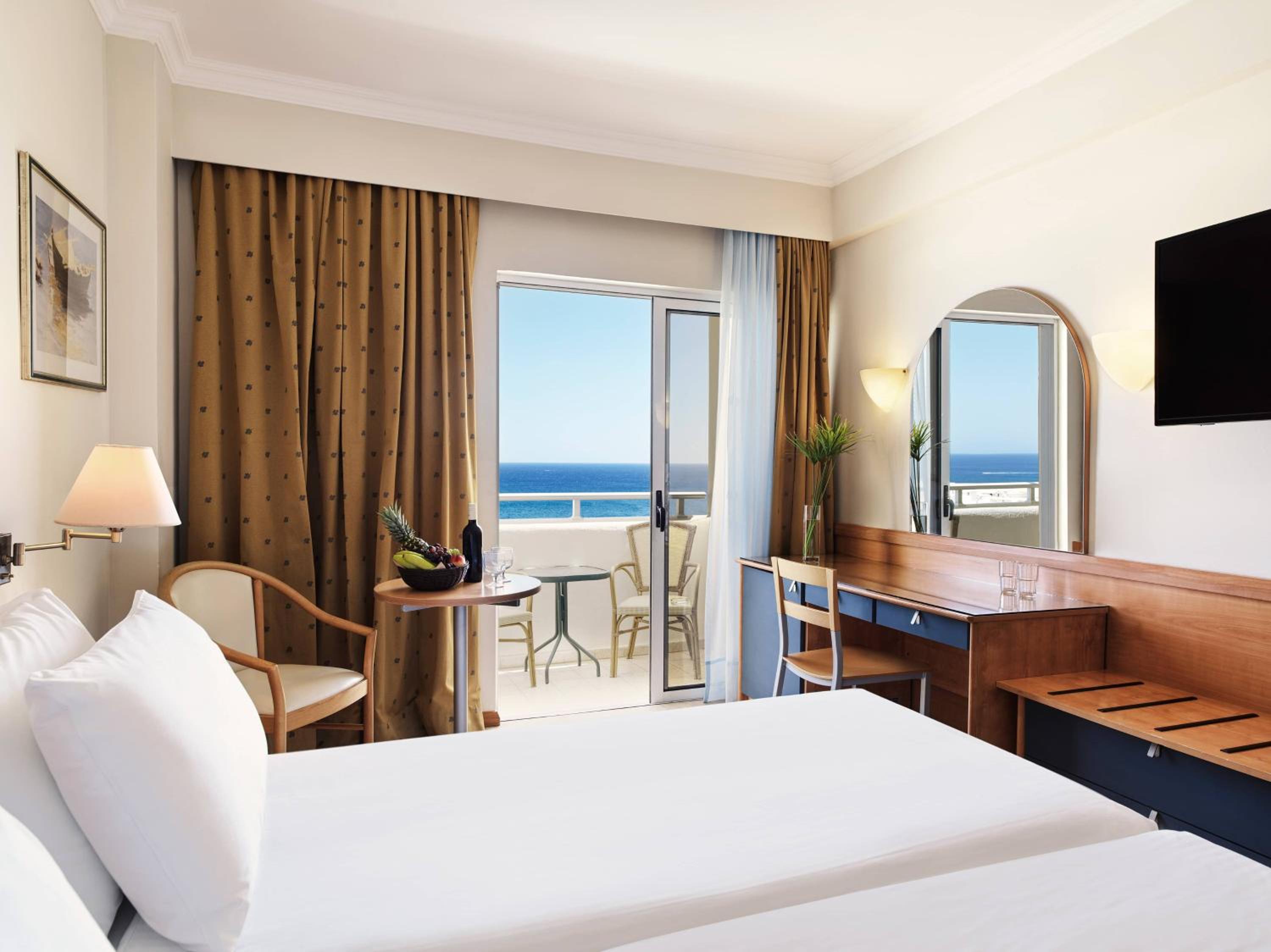 Standard Double Or Twin Room With Sea View