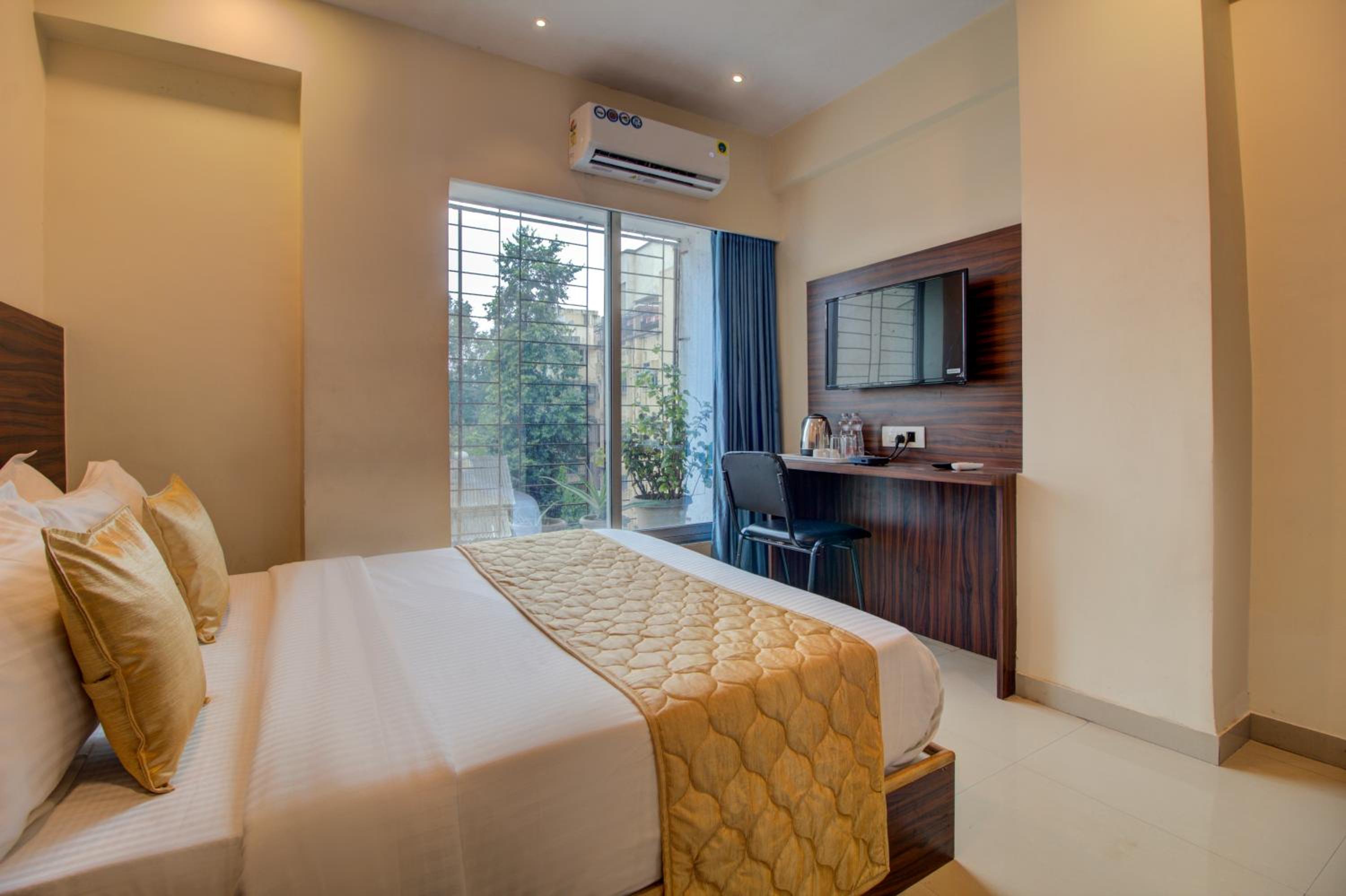Deluxe Double Room - Photo 6