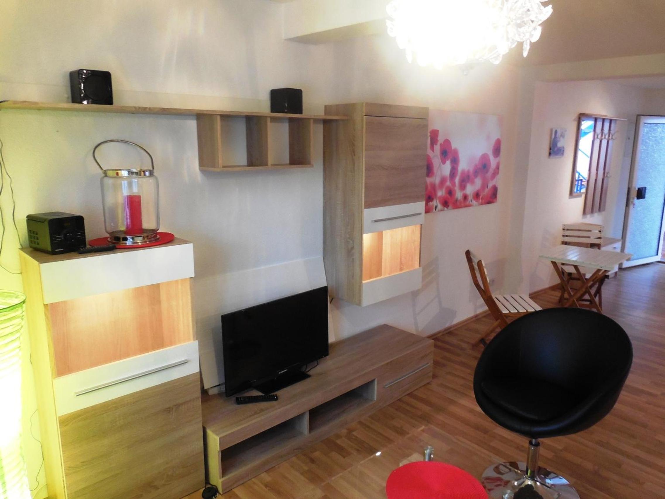 Economy Apartment photo 3