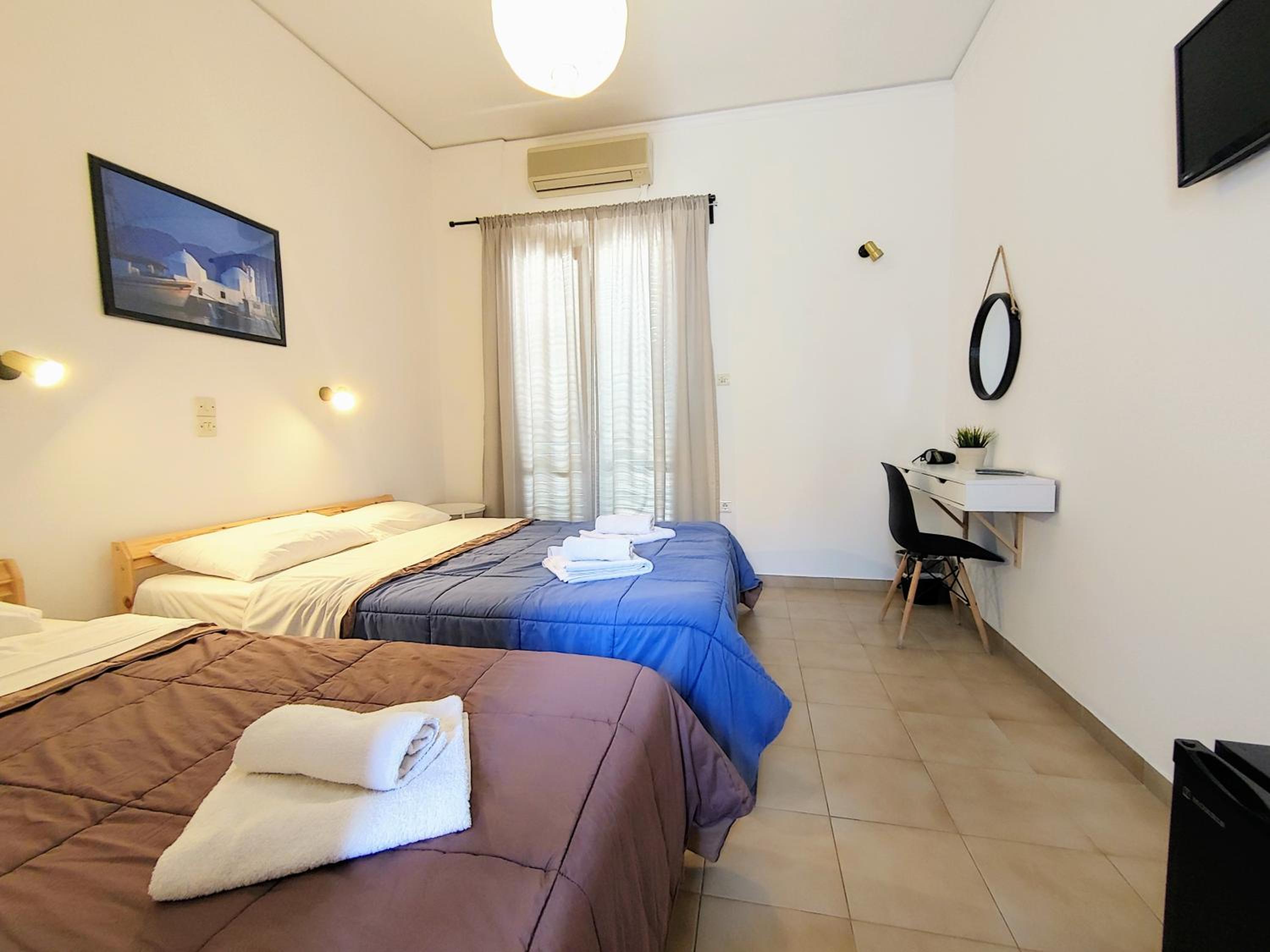 Double Room with Extra Bed photo 1