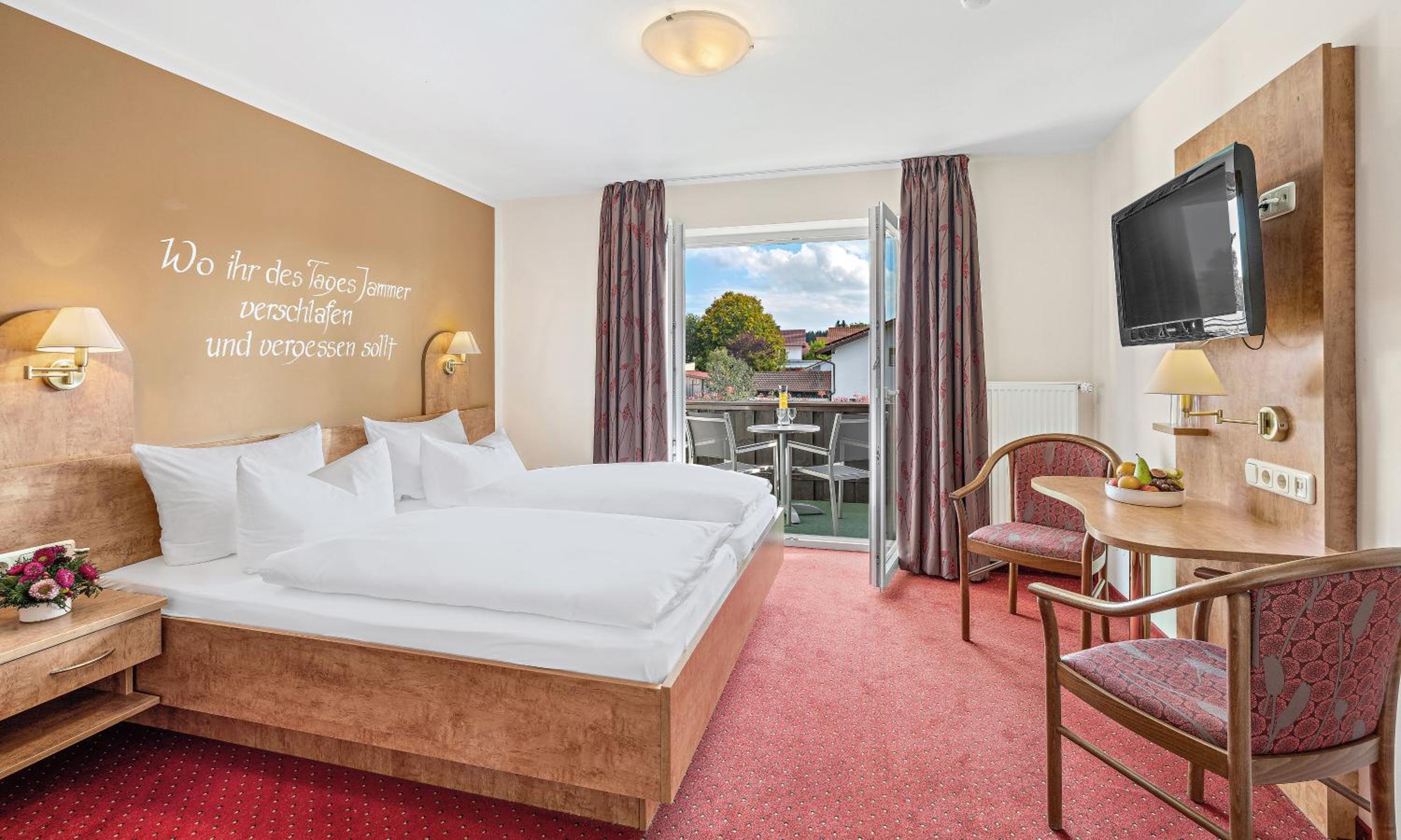 Double Room with Balcony photo 3