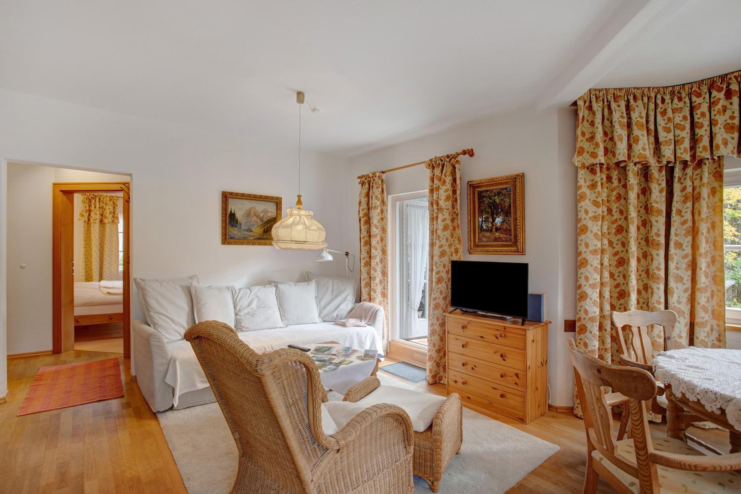 One-Bedroom Apartment with Garden View photo 1