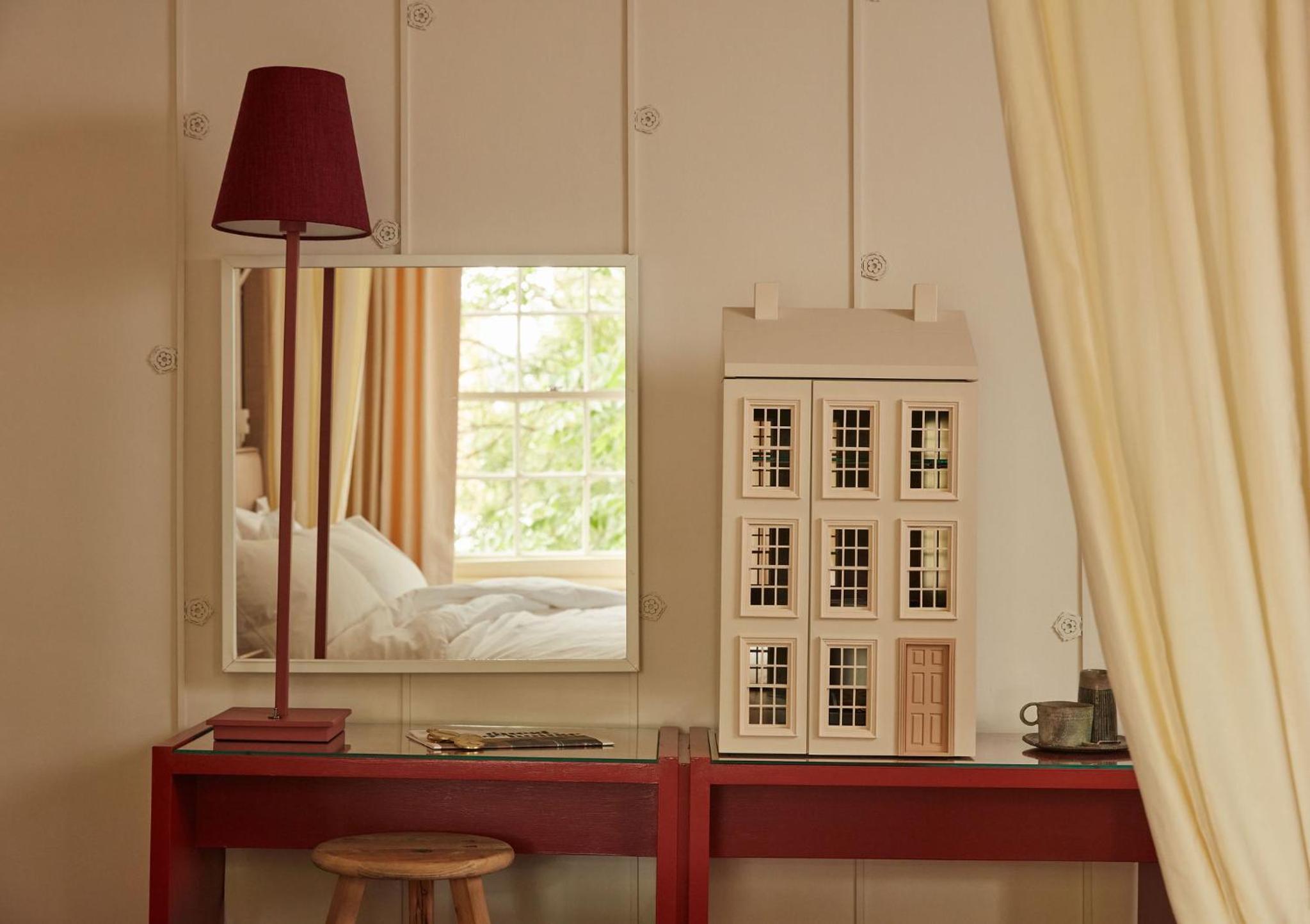 Guest Room - Photo 1
