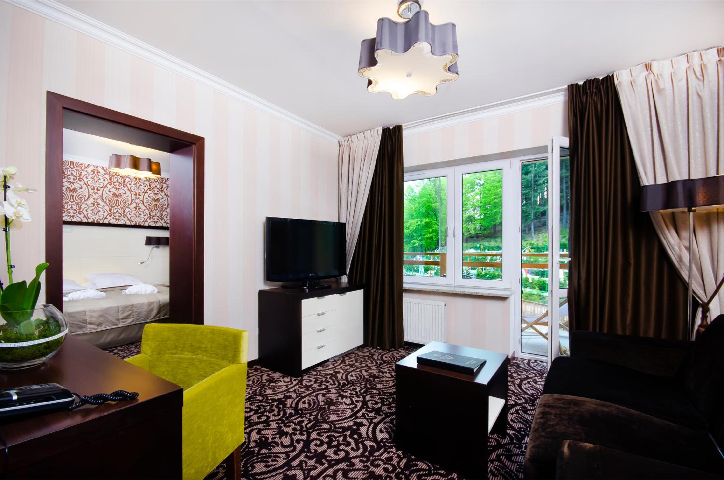 Junior Suite in Separate Building - Photo 2
