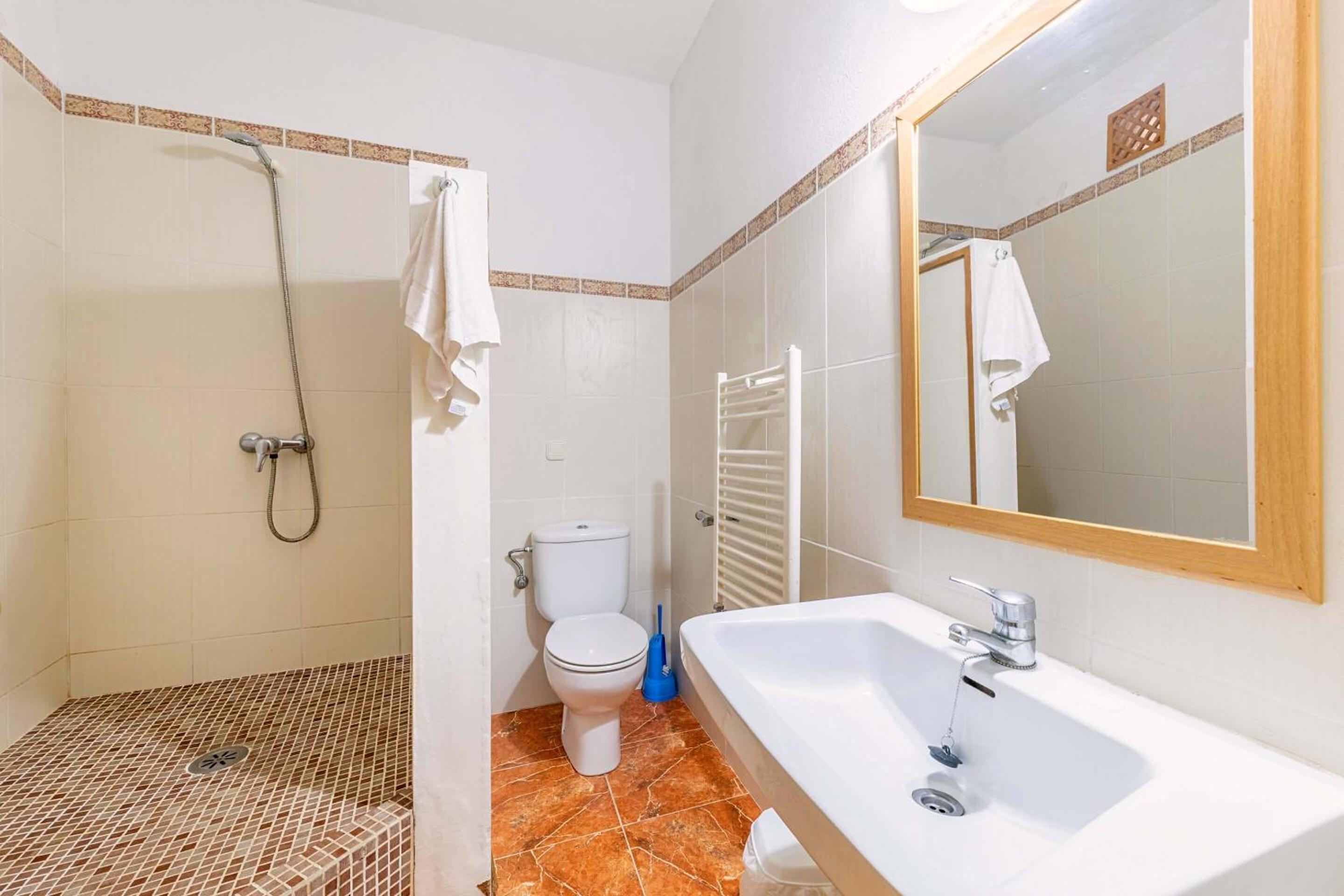 Villa with Private Pool photo 3