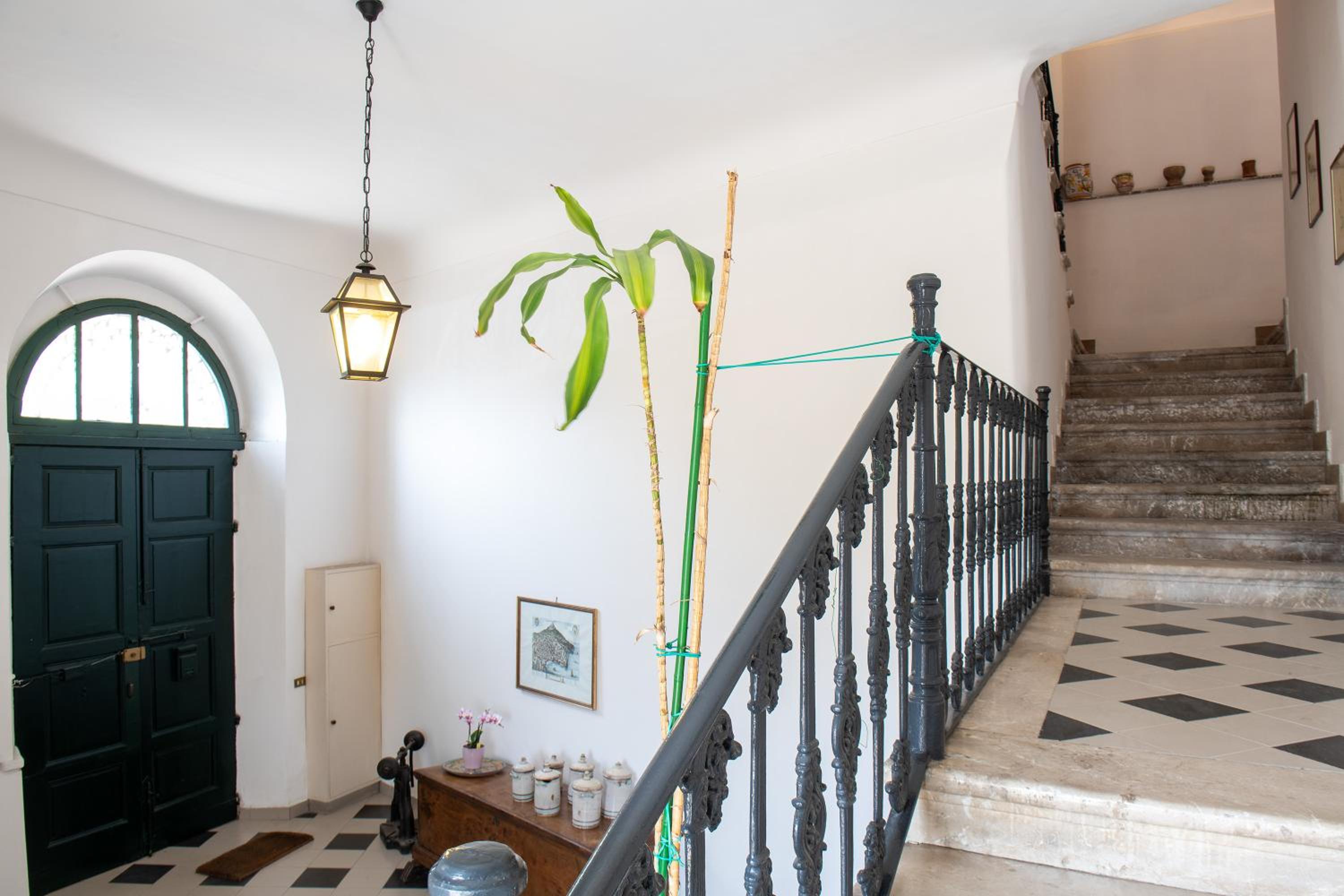 Villa photo 2