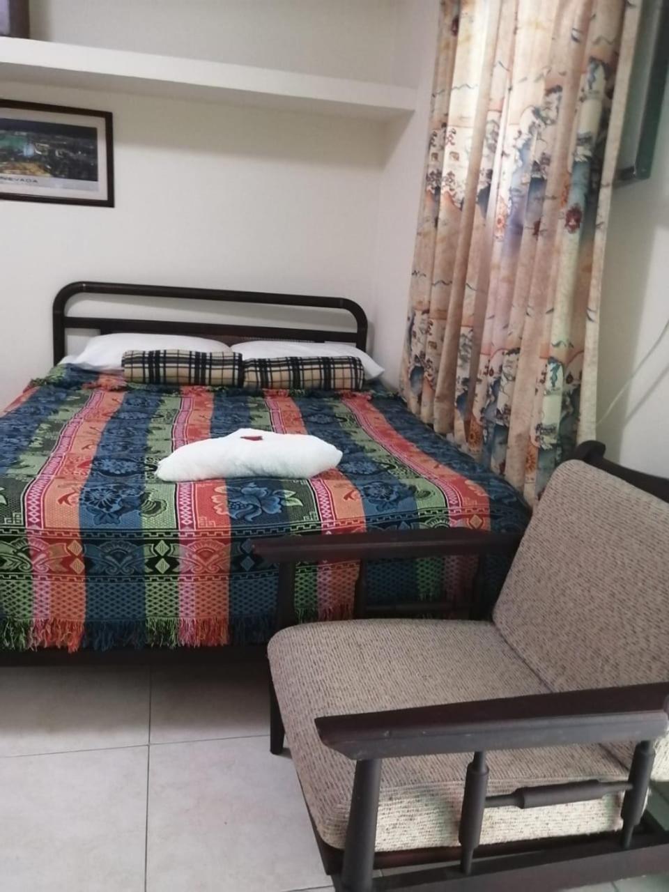 Quadruple Room with Private Bathroom photo 1