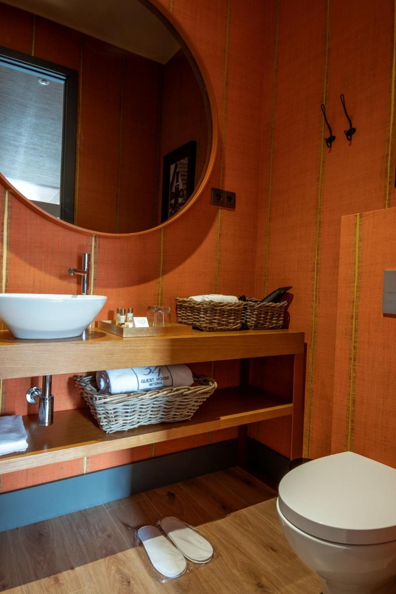 Double Room - Photo 3