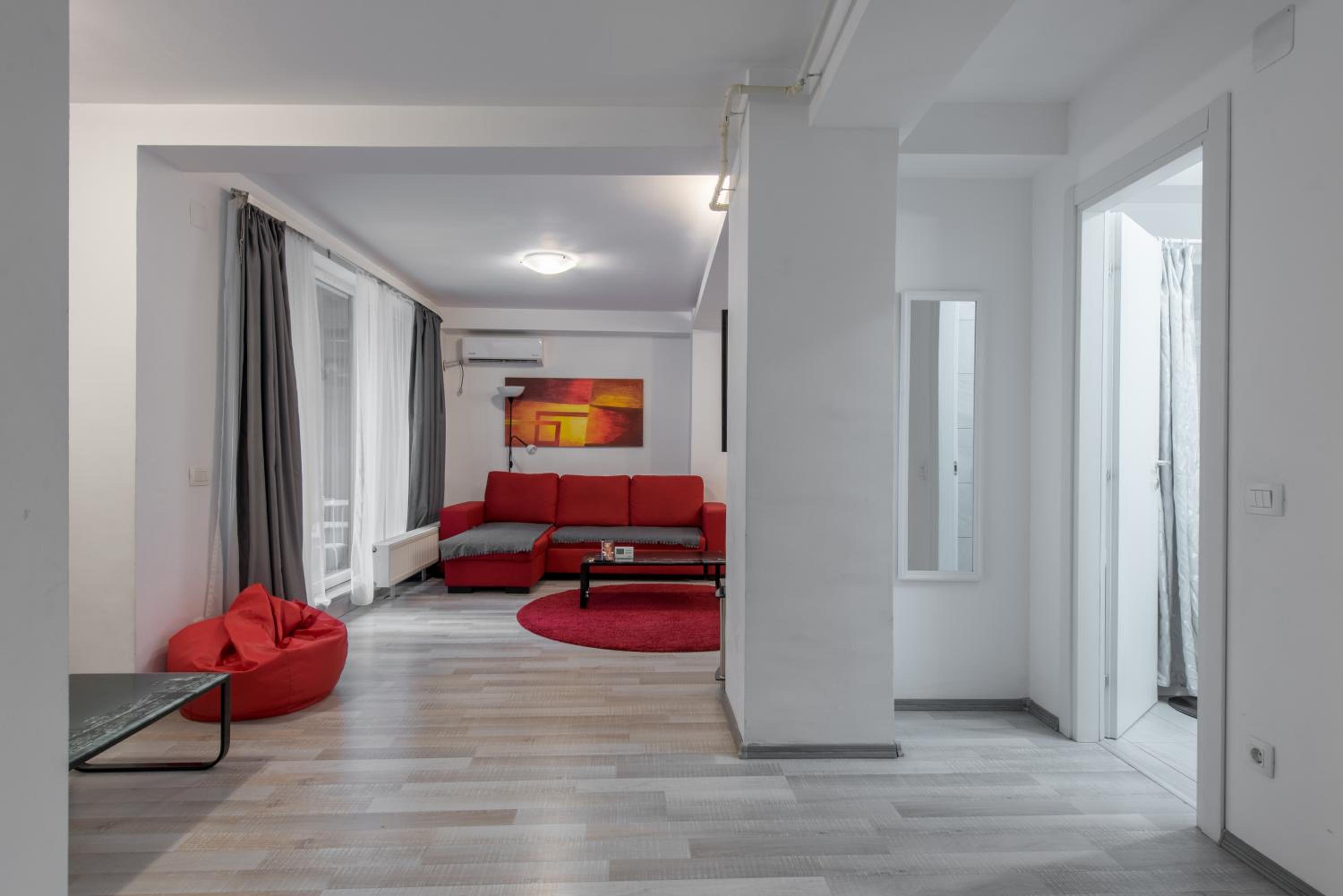 Superior One-Bedroom Apartment with Balcony - Photo 32