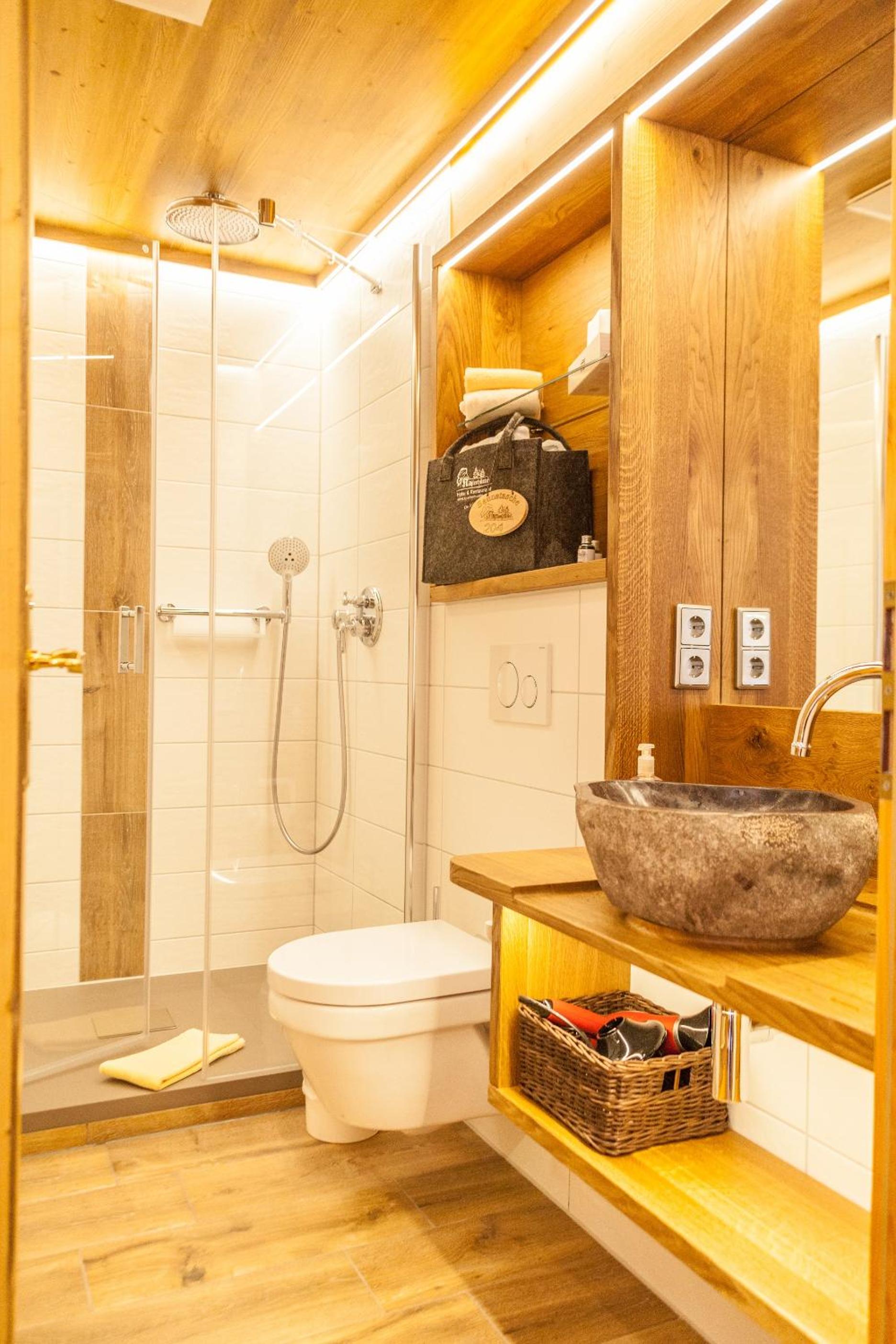 Double Room - Photo 7