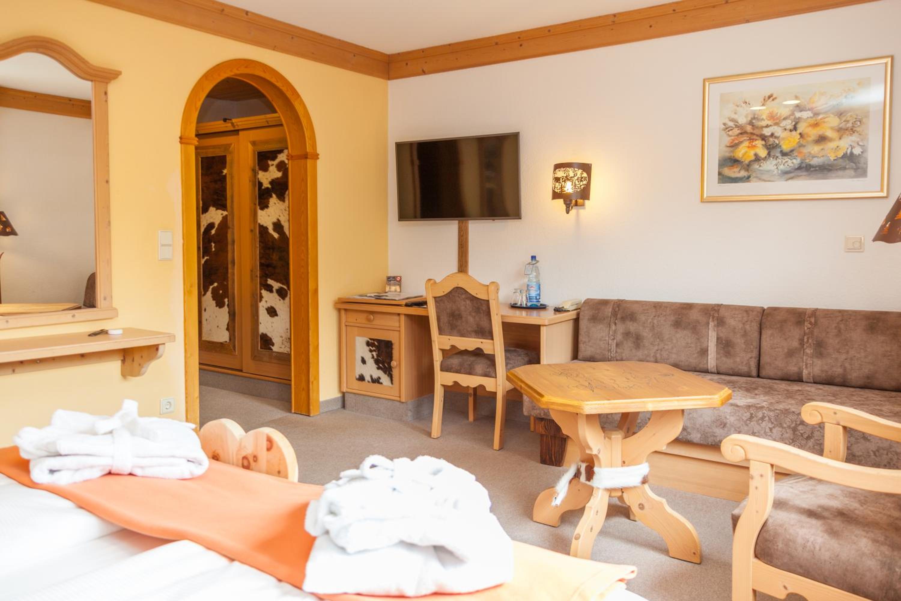 Double Room - Photo 6