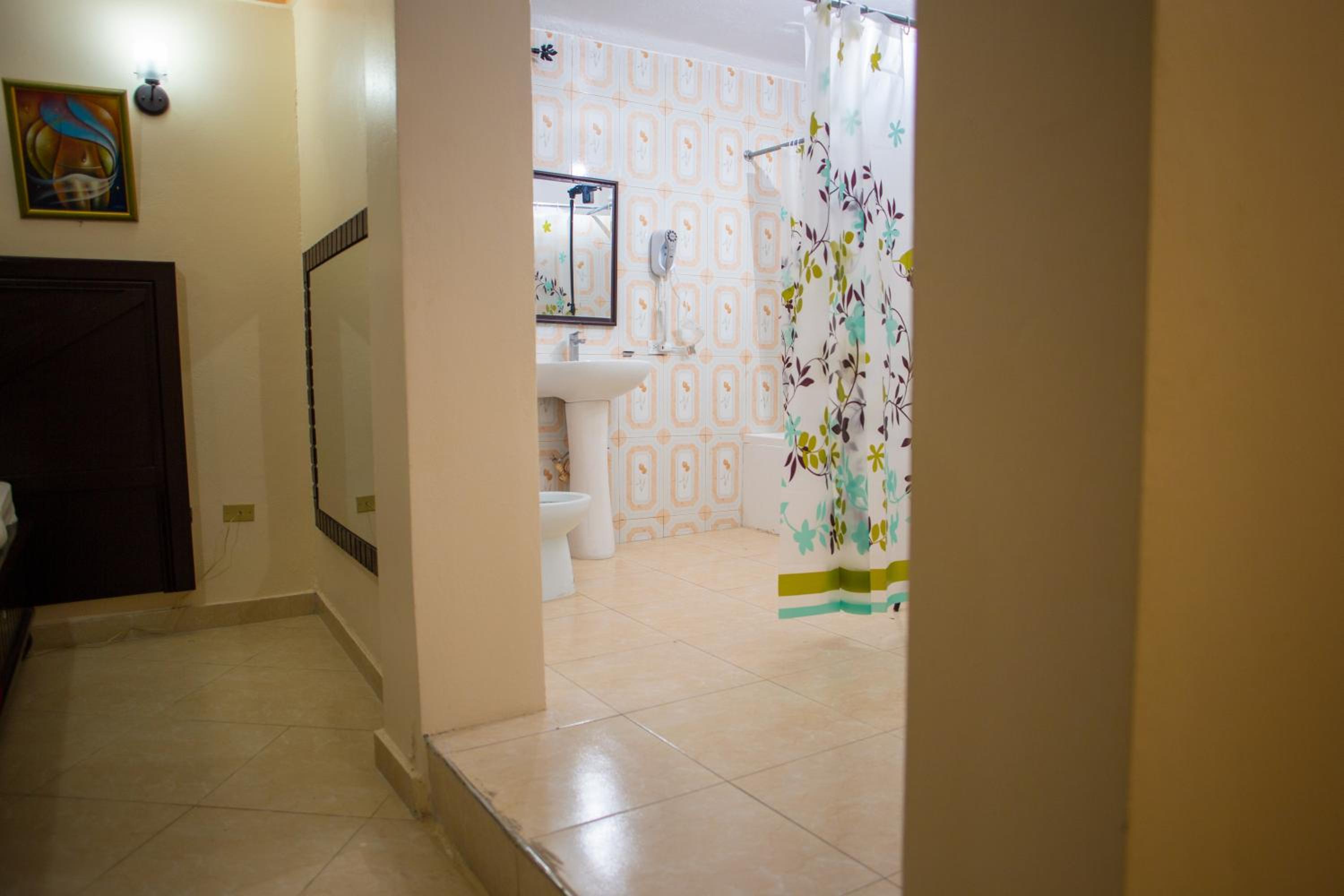 One-Bedroom Suite photo 3